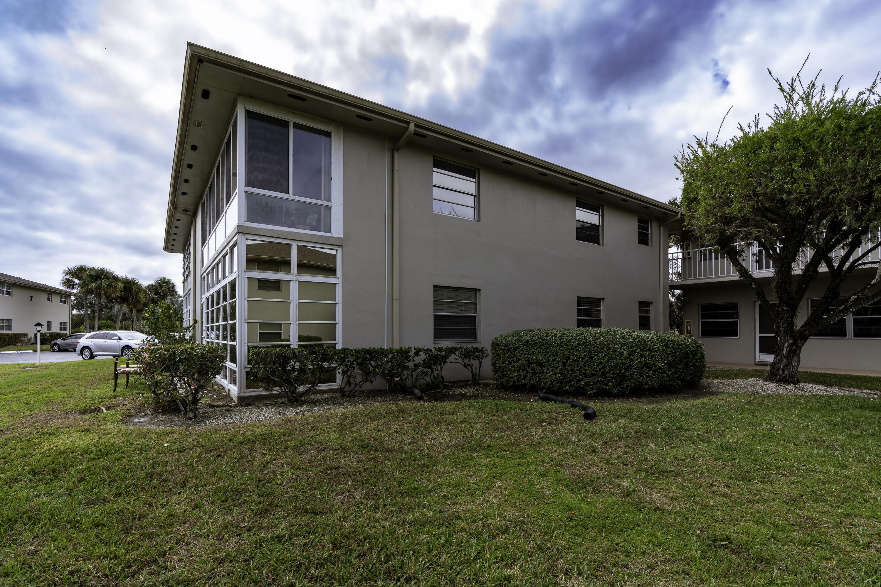 5 Lake Vista Trail 102