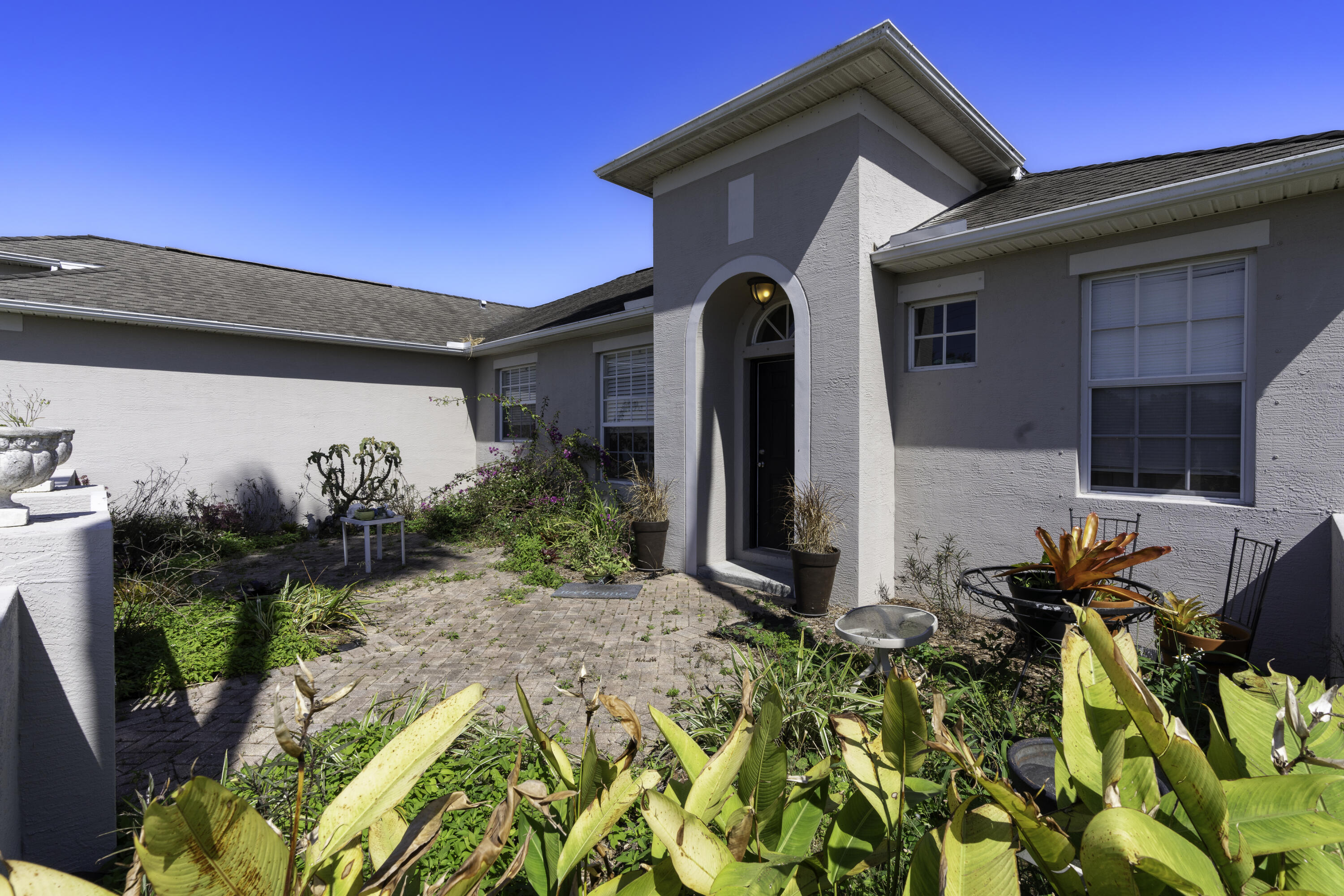 881 SW Bayshore Boulevard
