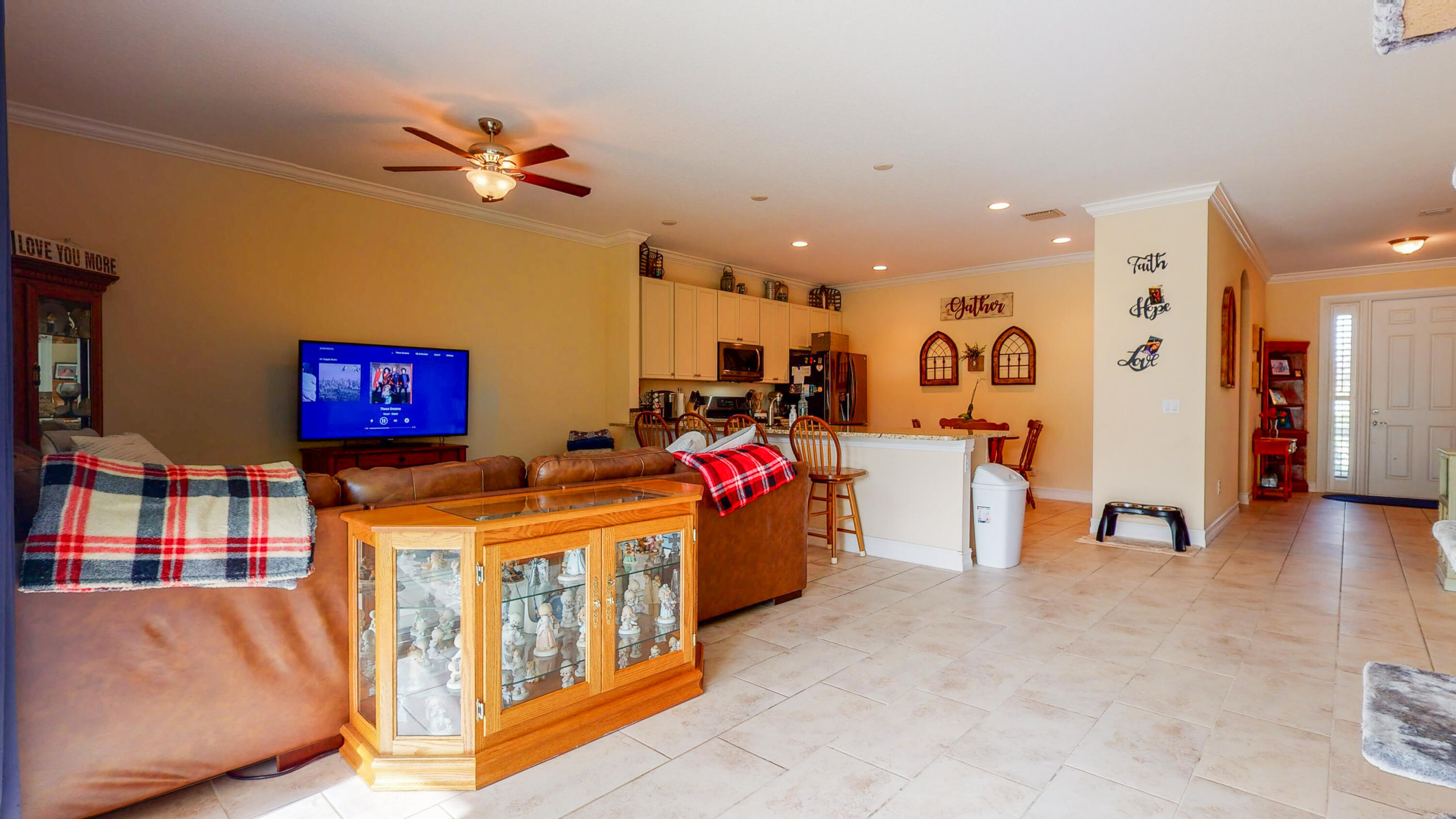 6152 NW Argyll Lane