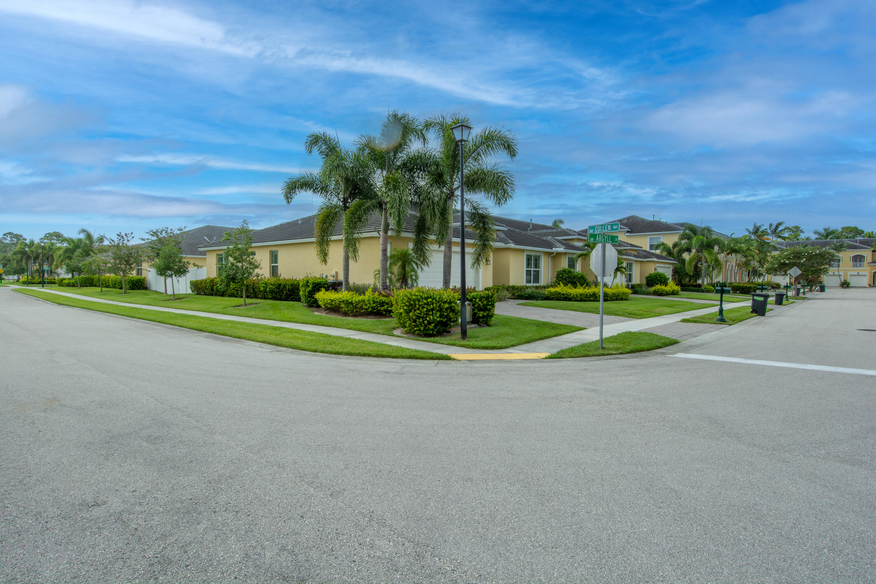 6152 NW Argyll Lane
