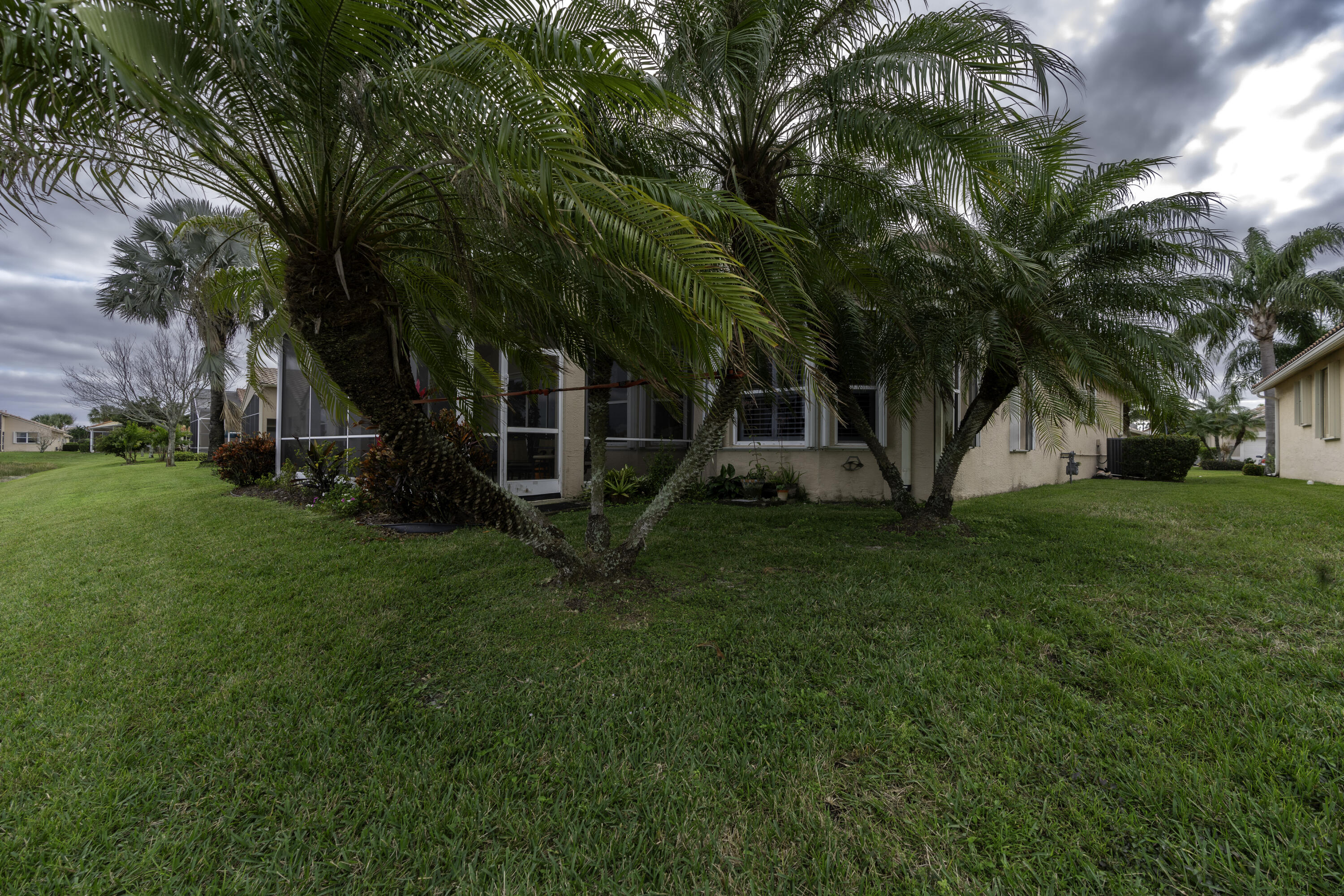 366 NW Sunview Way