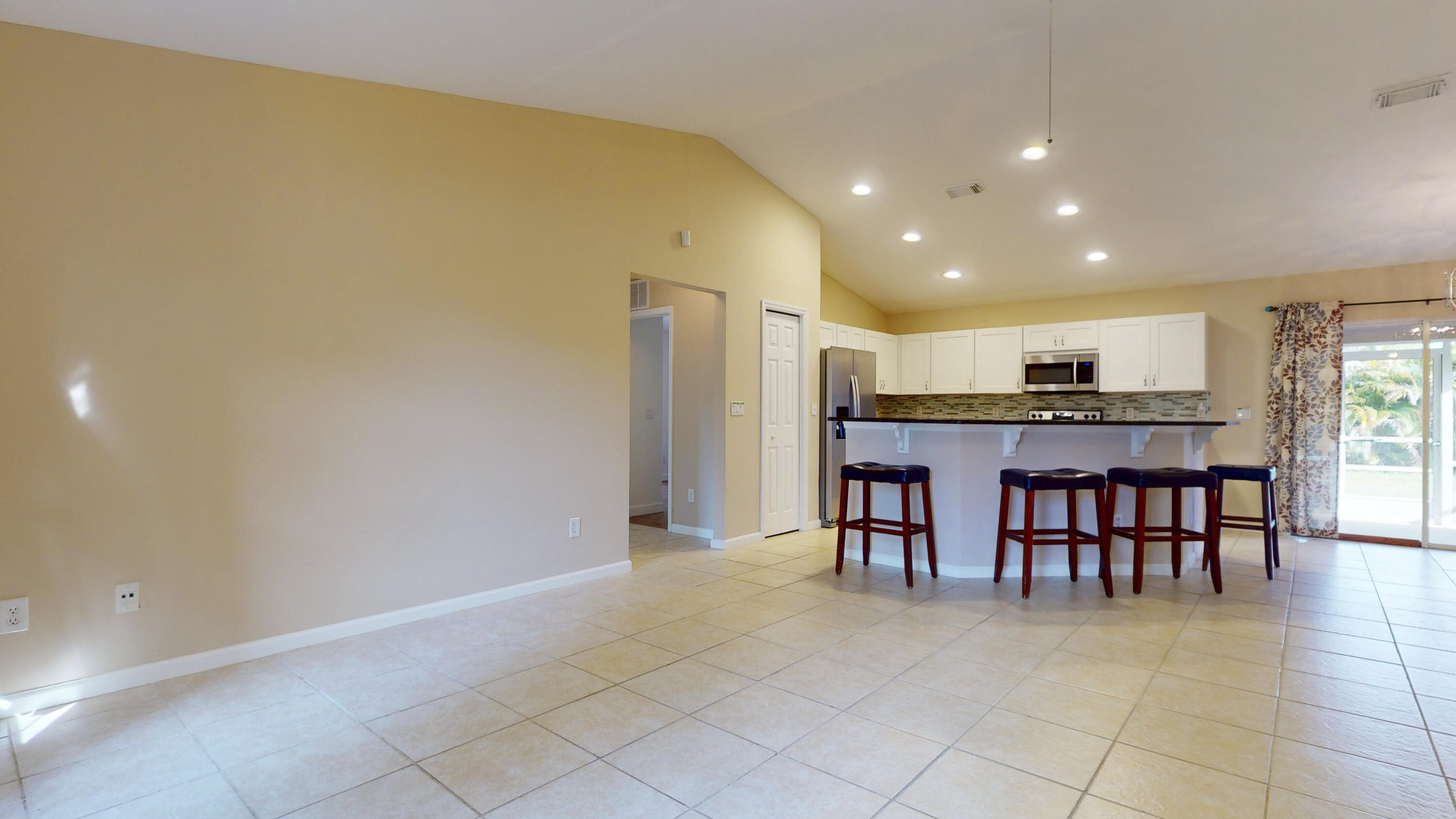 1866 SE Mandrake Circle