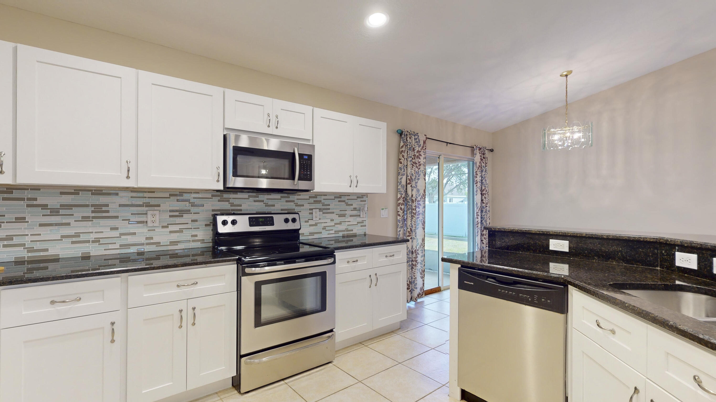 1866 SE Mandrake Circle