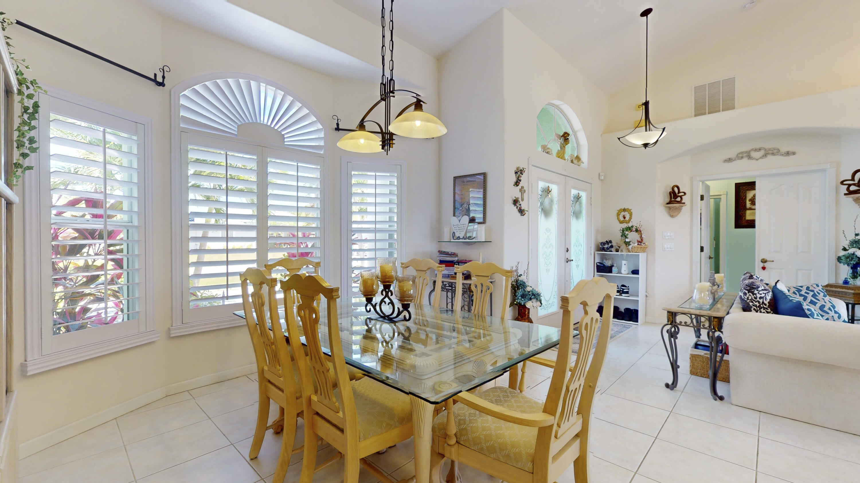 5629 NW North Crisona Circle