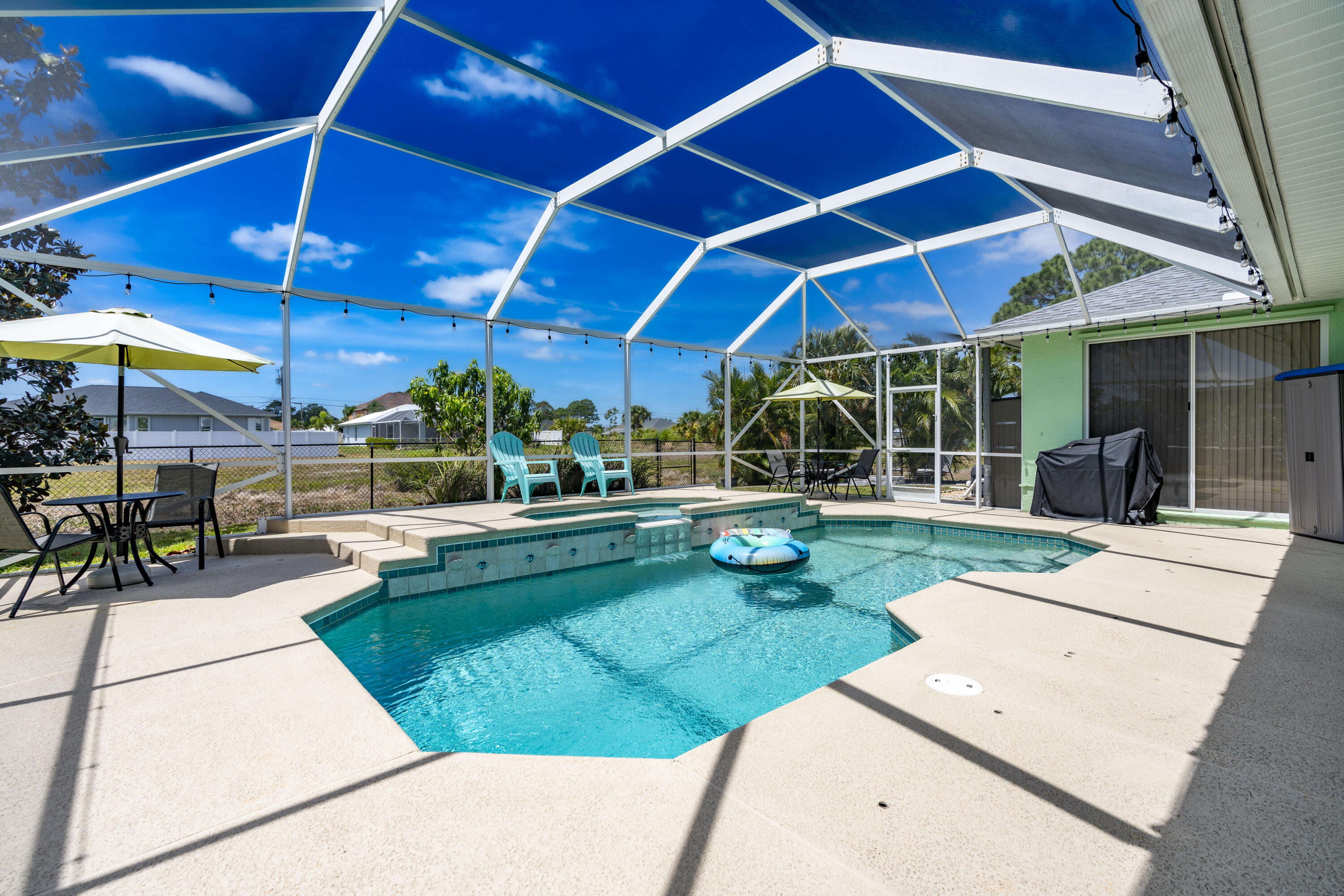 5629 NW North Crisona Circle
