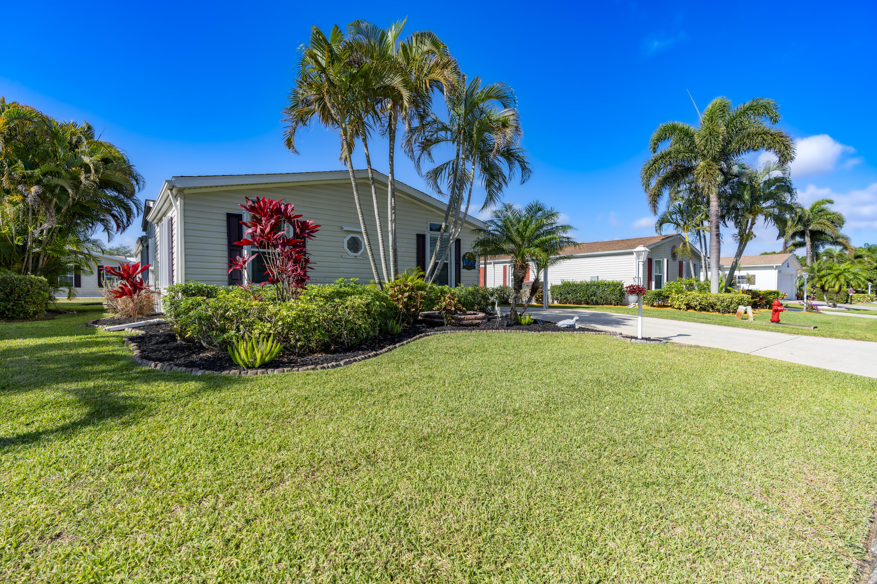 3237 Perigrine Falcon Drive