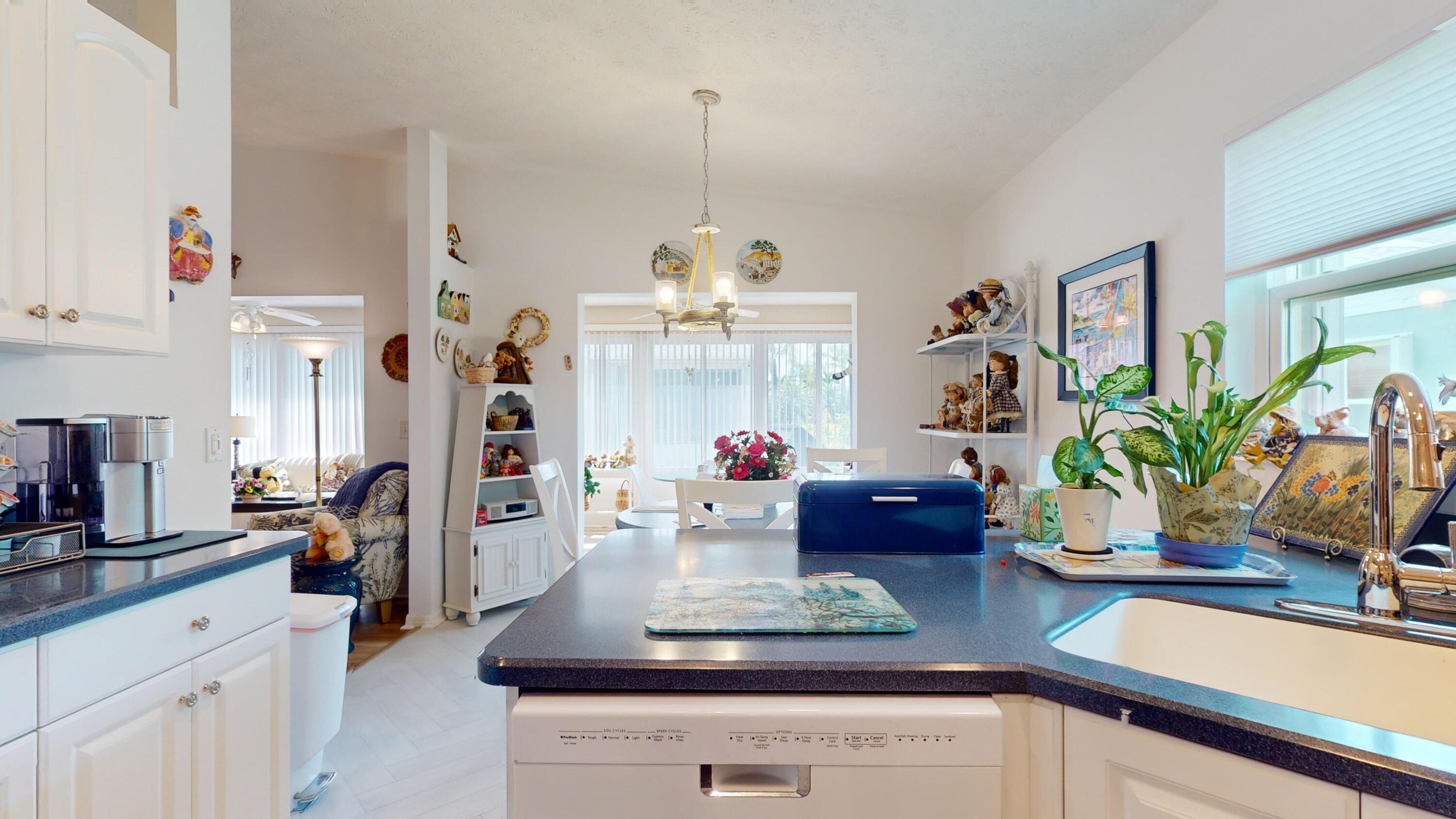 6019 Travelers Way