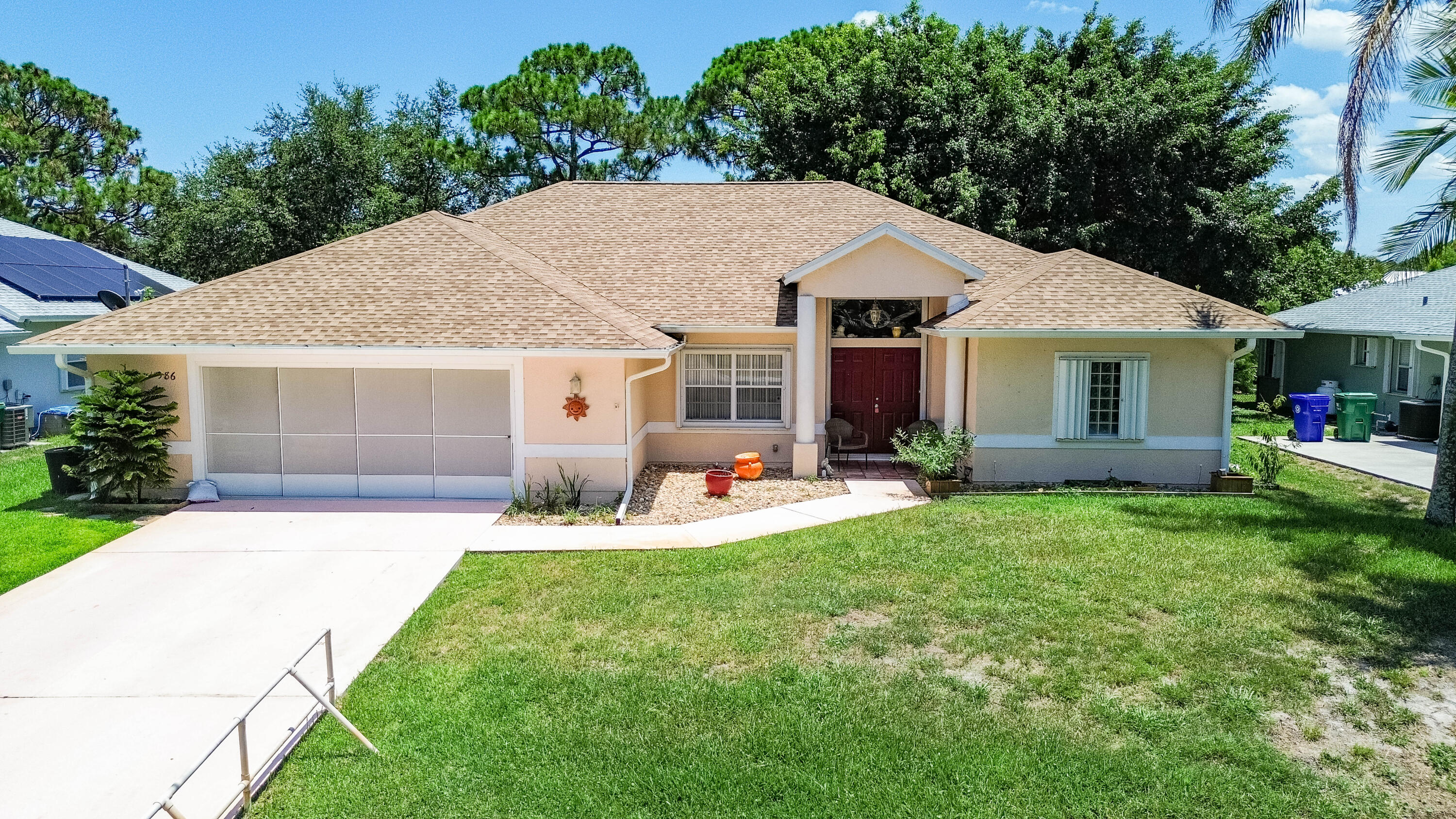 386 Concha Drive