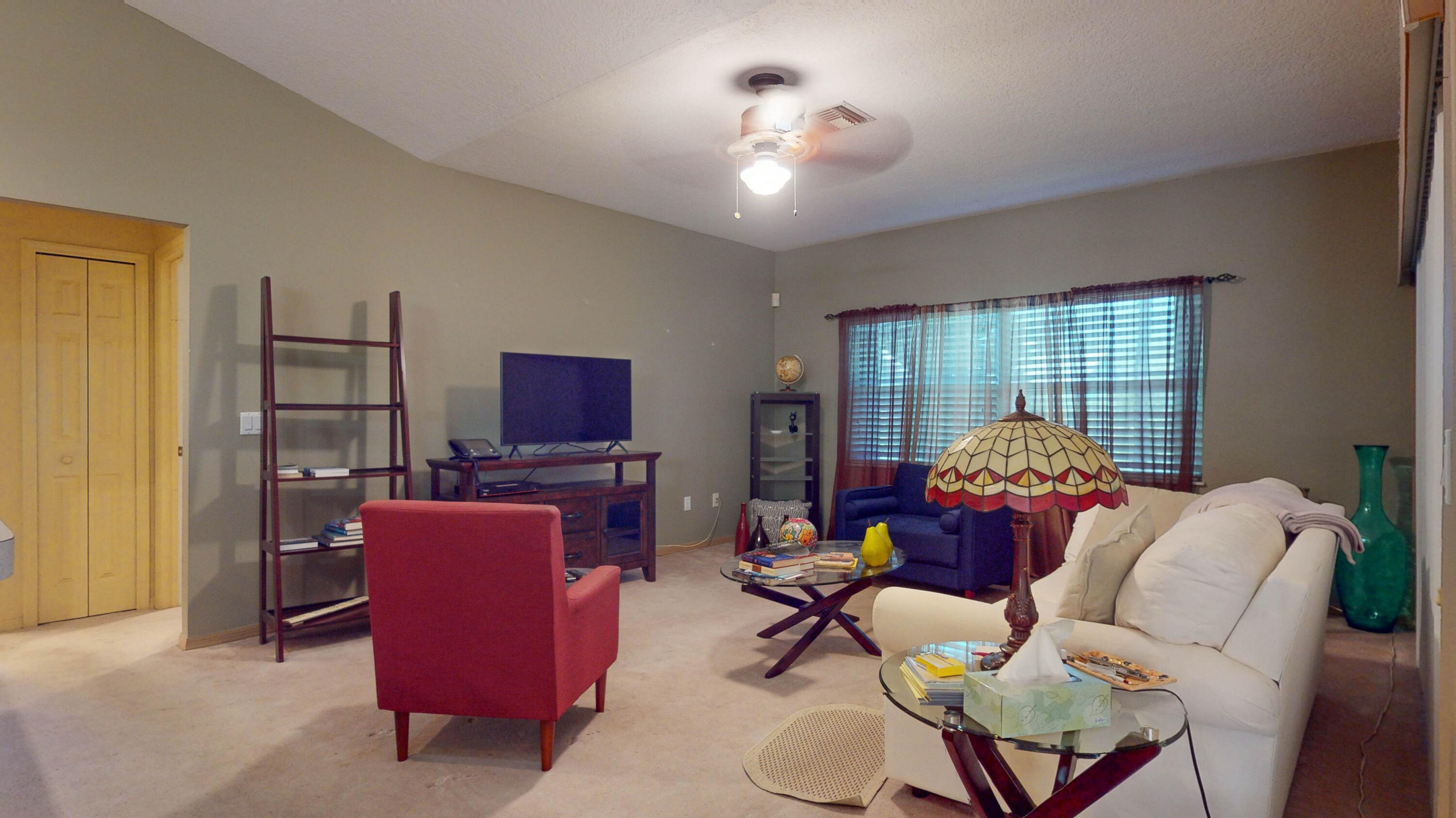 386 Concha Drive