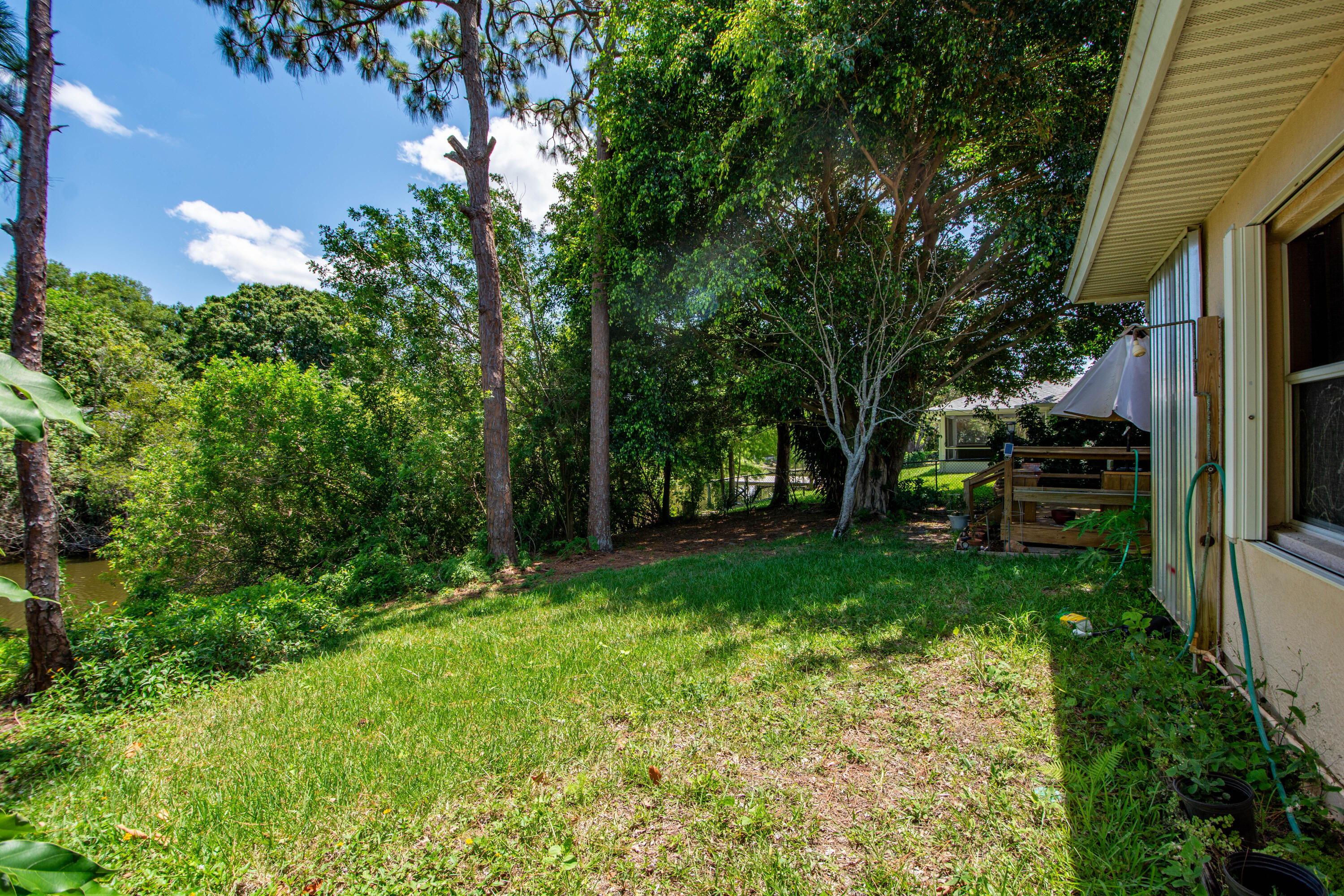386 Concha Drive