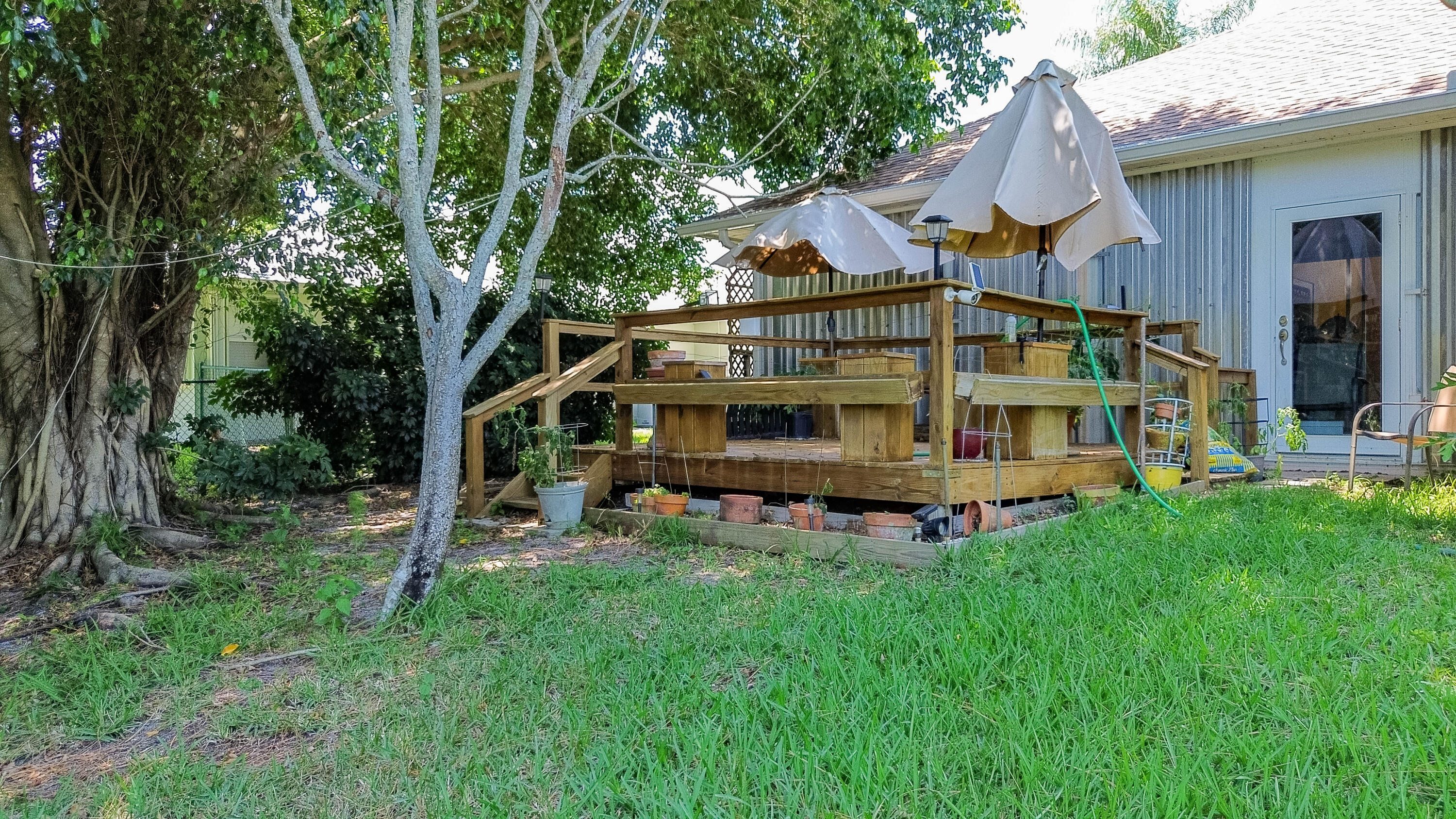386 Concha Drive