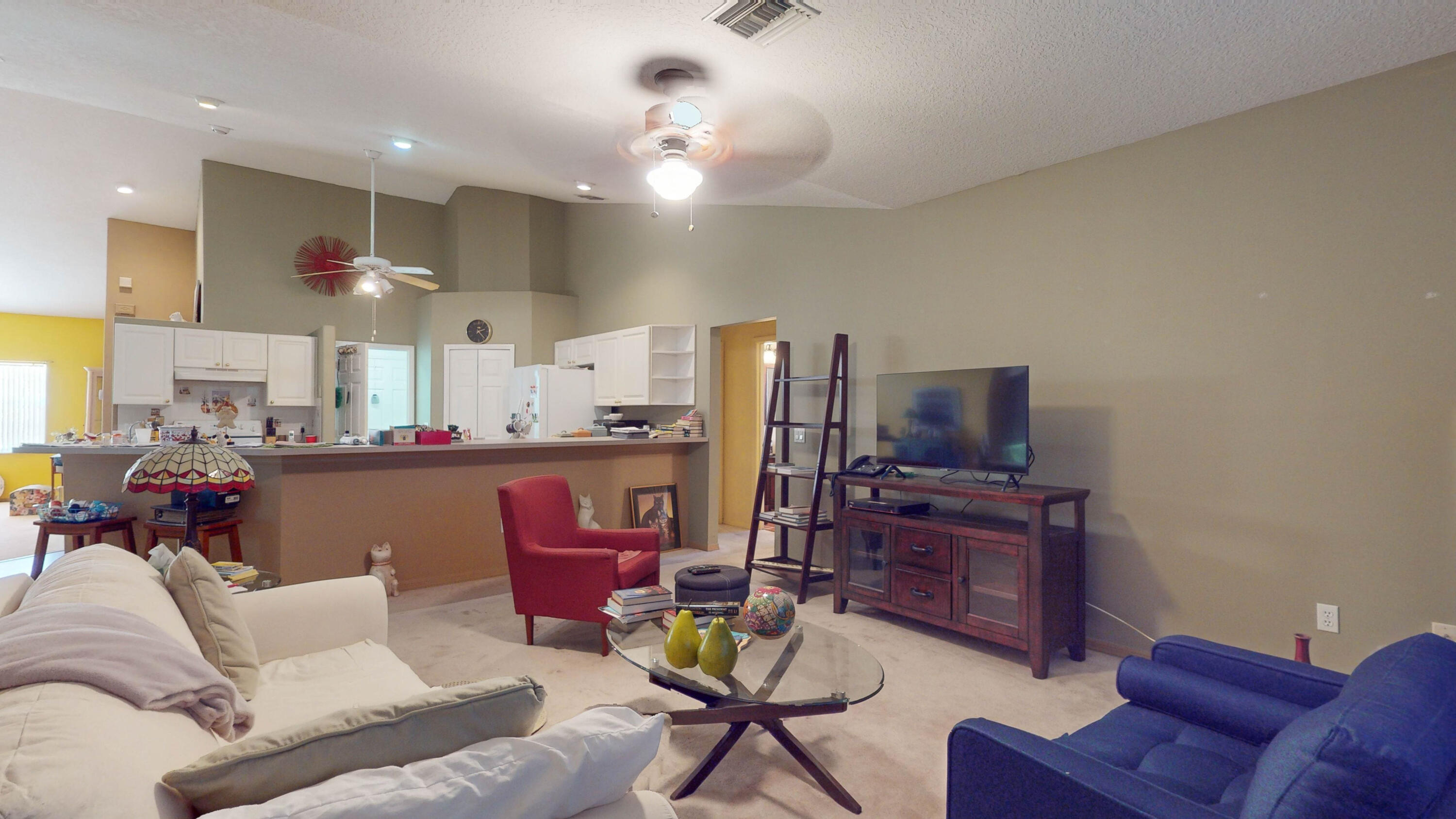 386 Concha Drive