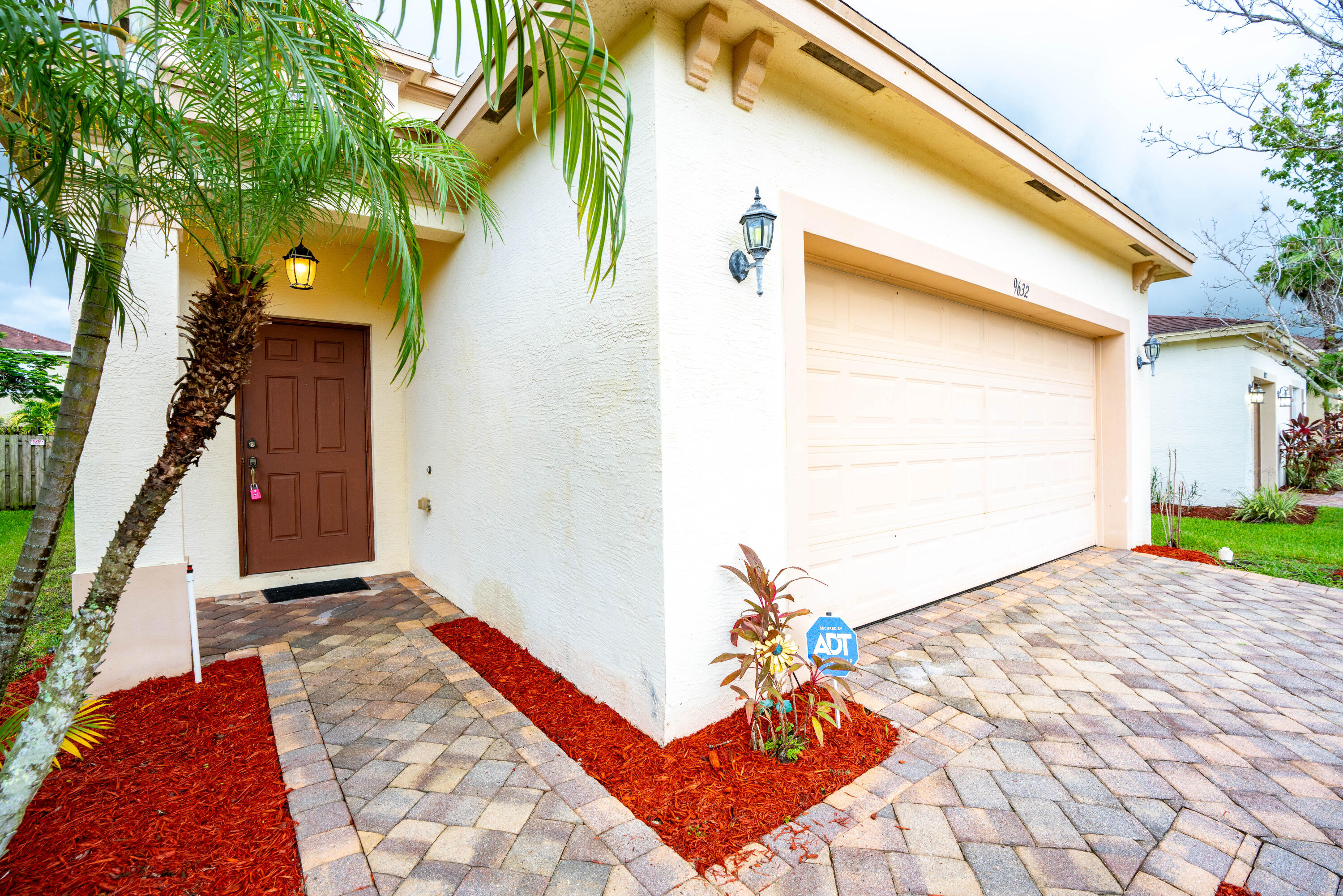 9632 Windrift Circle