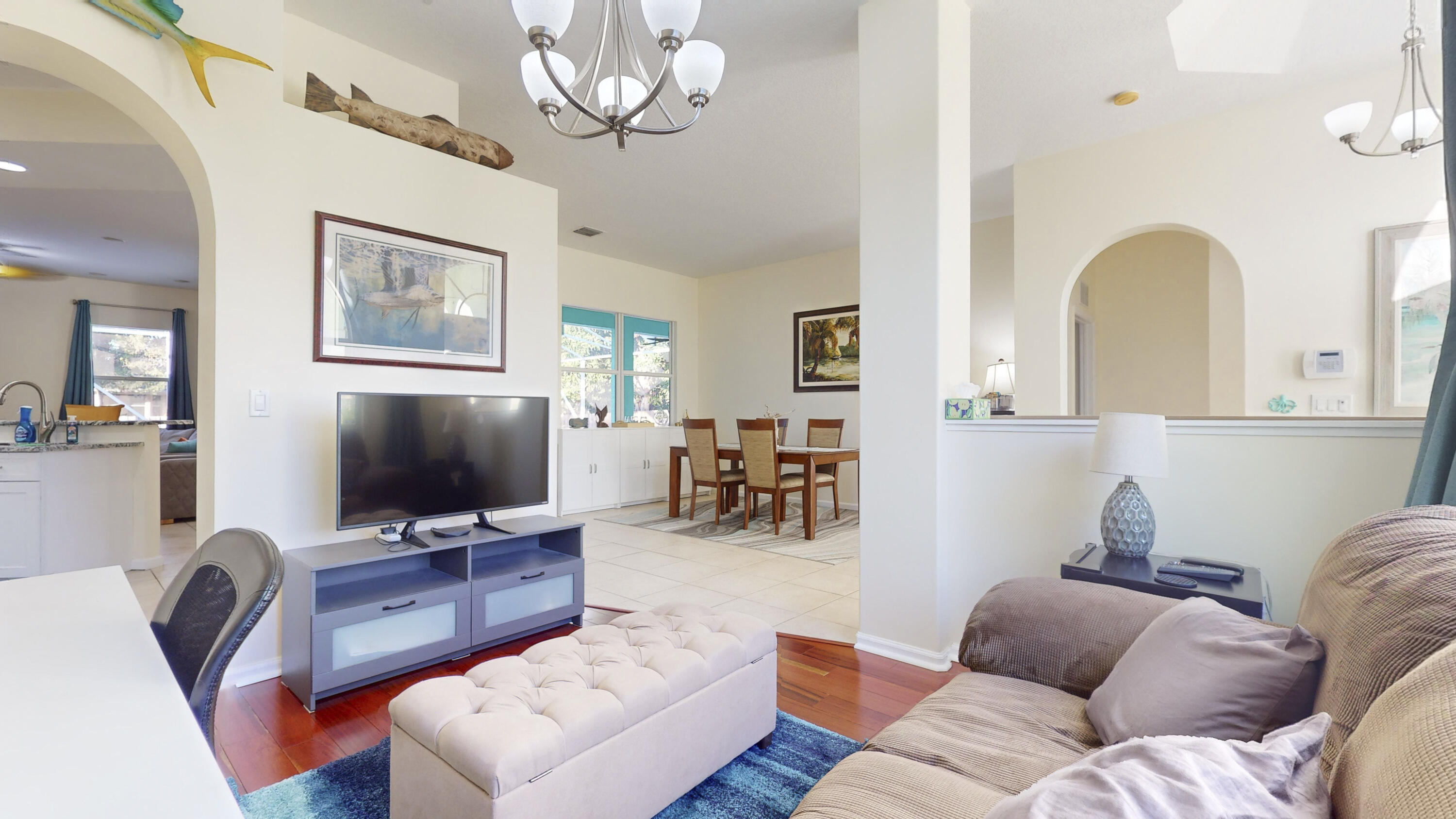 425 SW Dahled Avenue