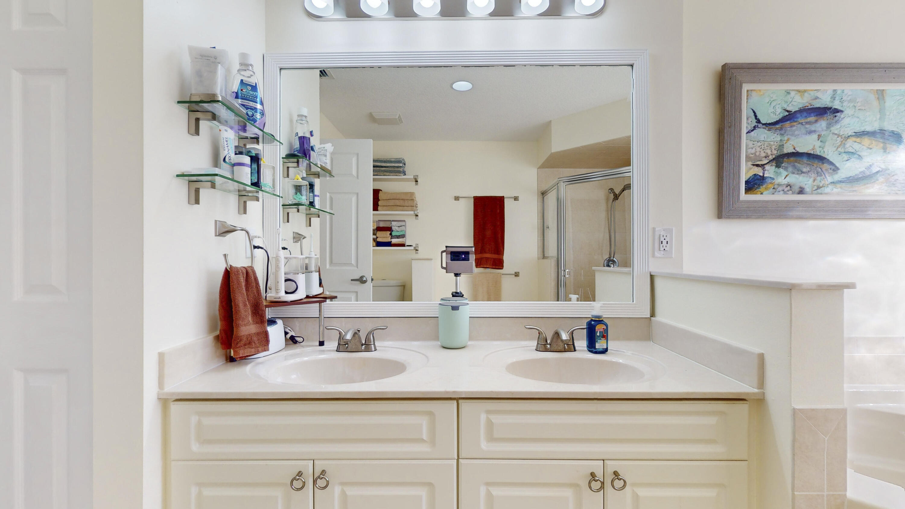 425 SW Dahled Avenue