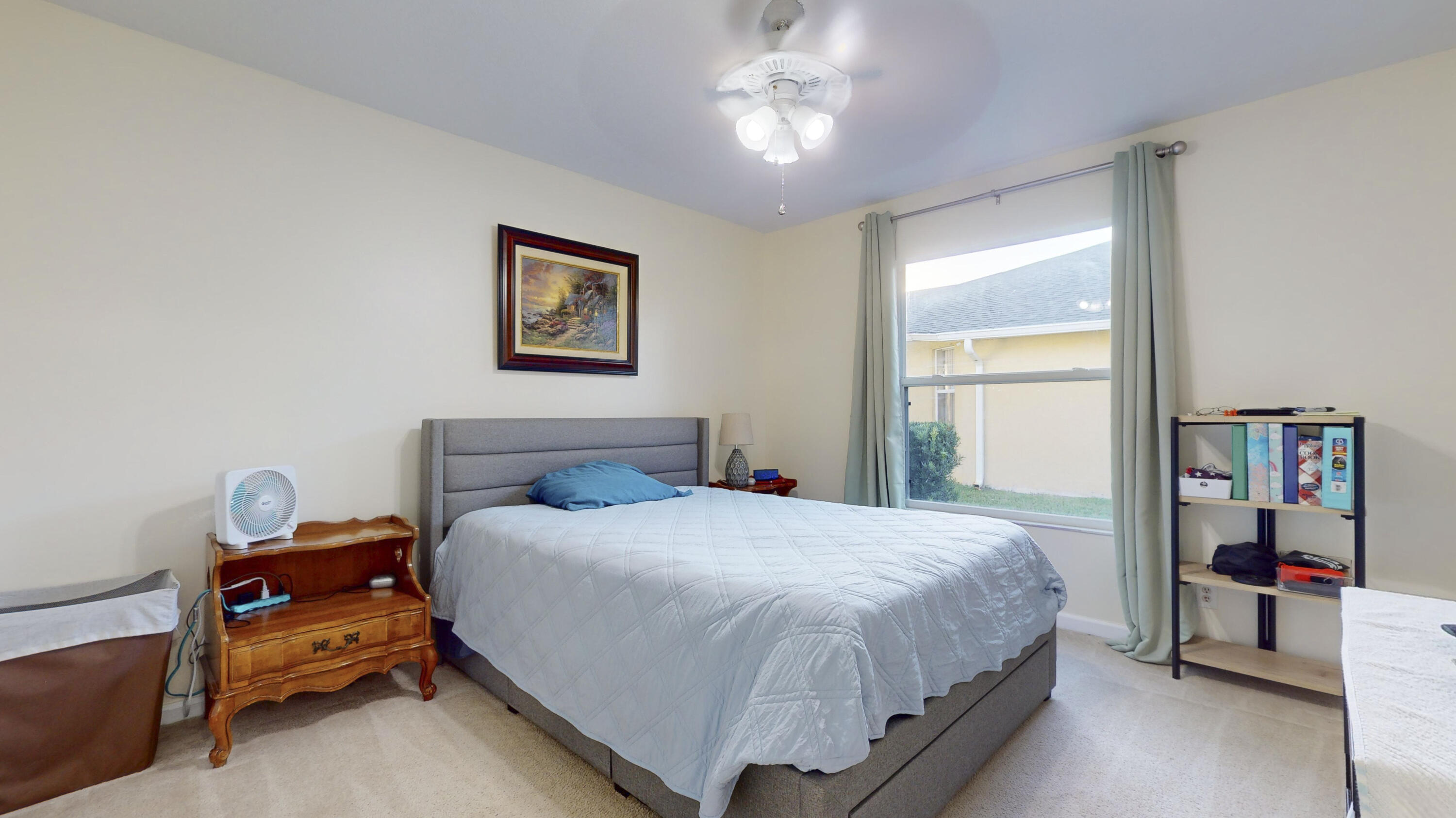 425 SW Dahled Avenue