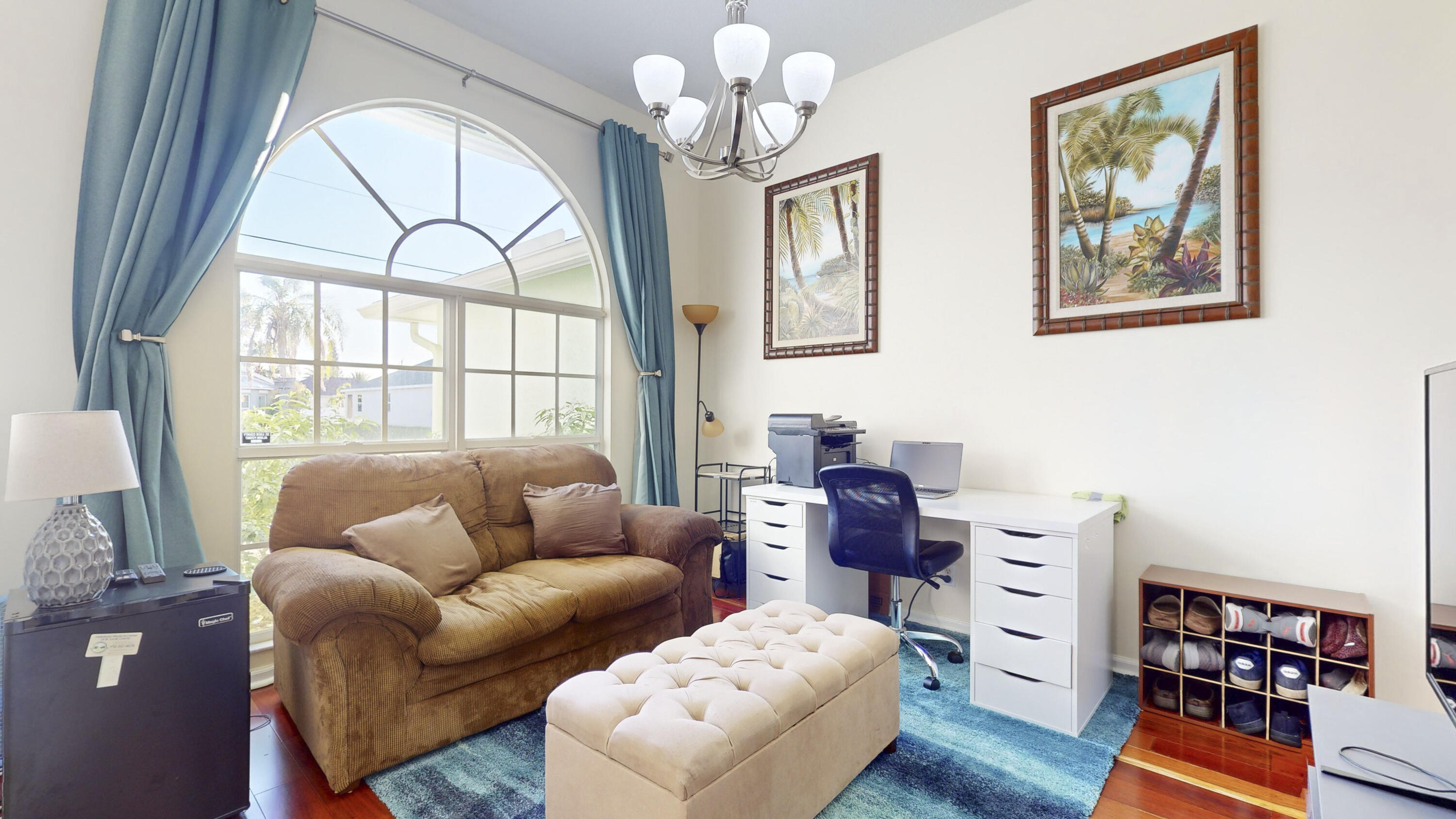 425 SW Dahled Avenue