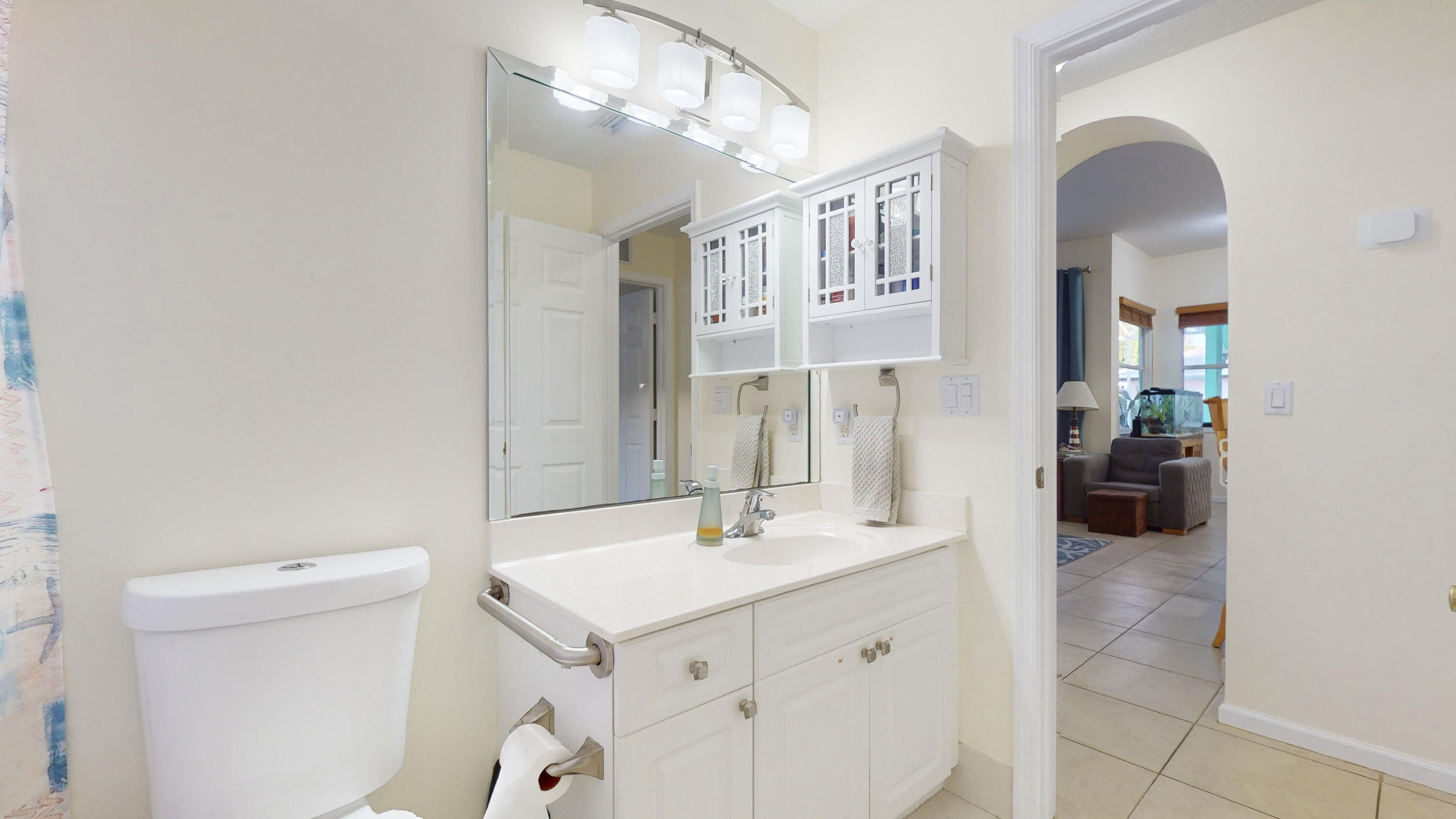 425 SW Dahled Avenue