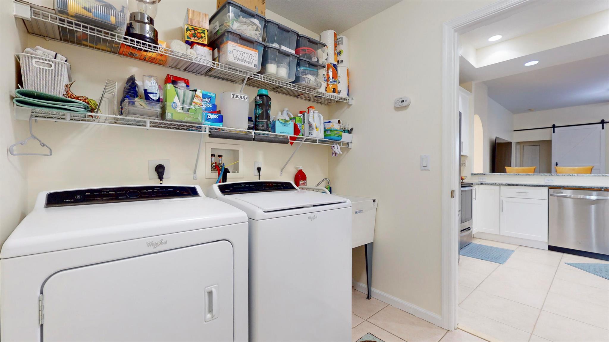 425 SW Dahled Avenue