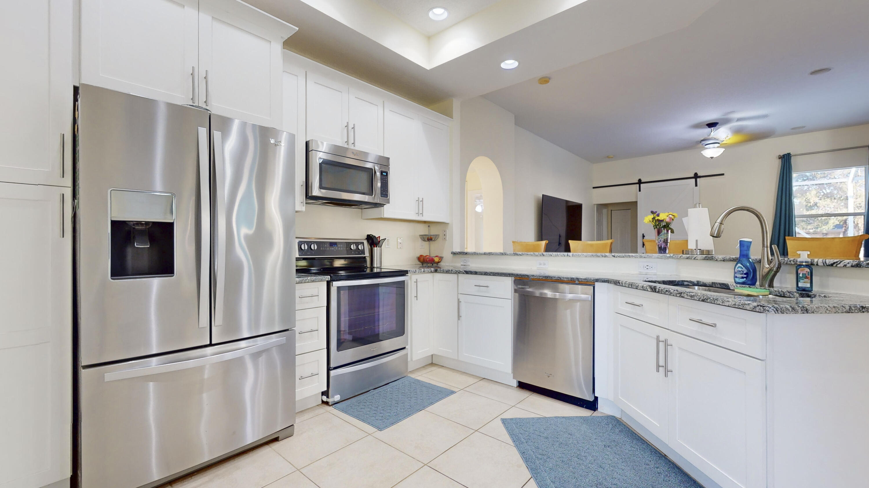 425 SW Dahled Avenue