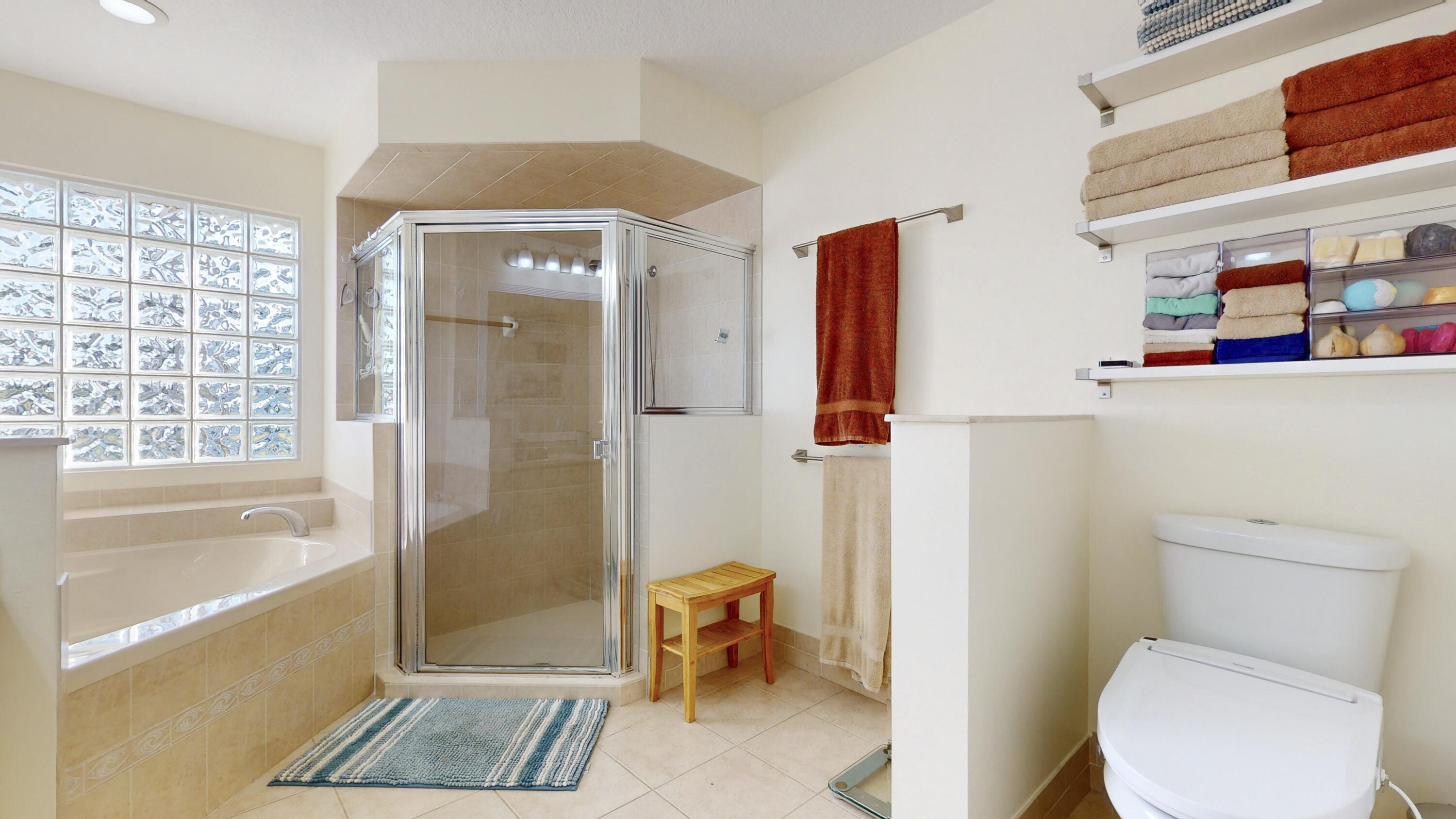 425 SW Dahled Avenue