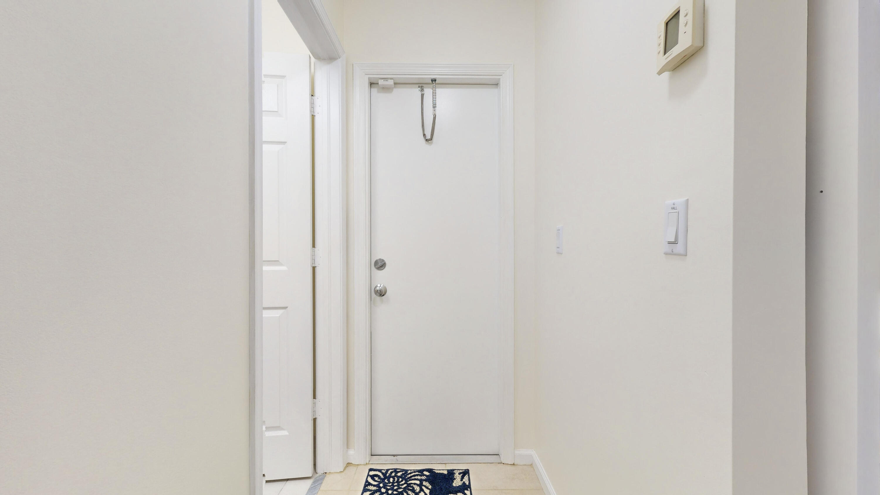 425 SW Dahled Avenue