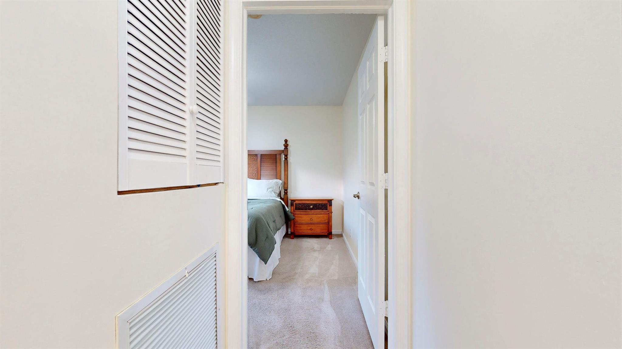 425 SW Dahled Avenue