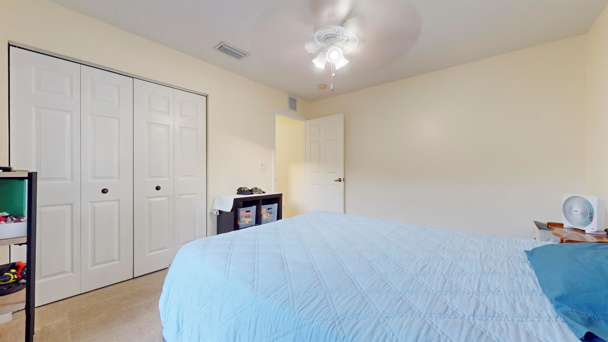 425 SW Dahled Avenue