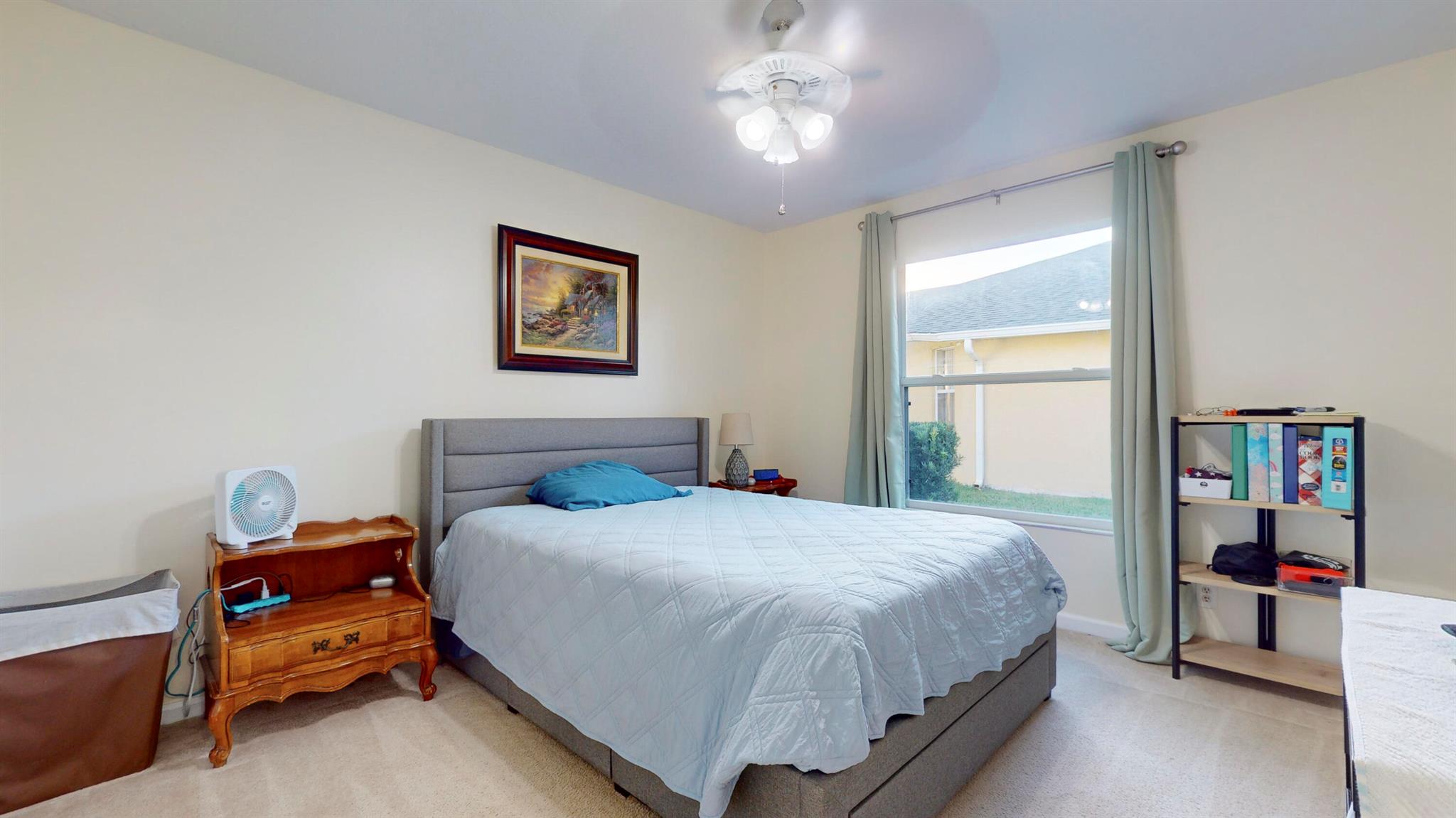 425 SW Dahled Avenue