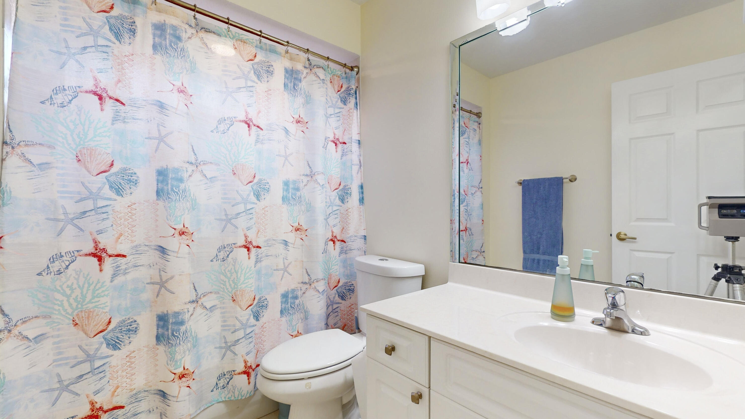 425 SW Dahled Avenue