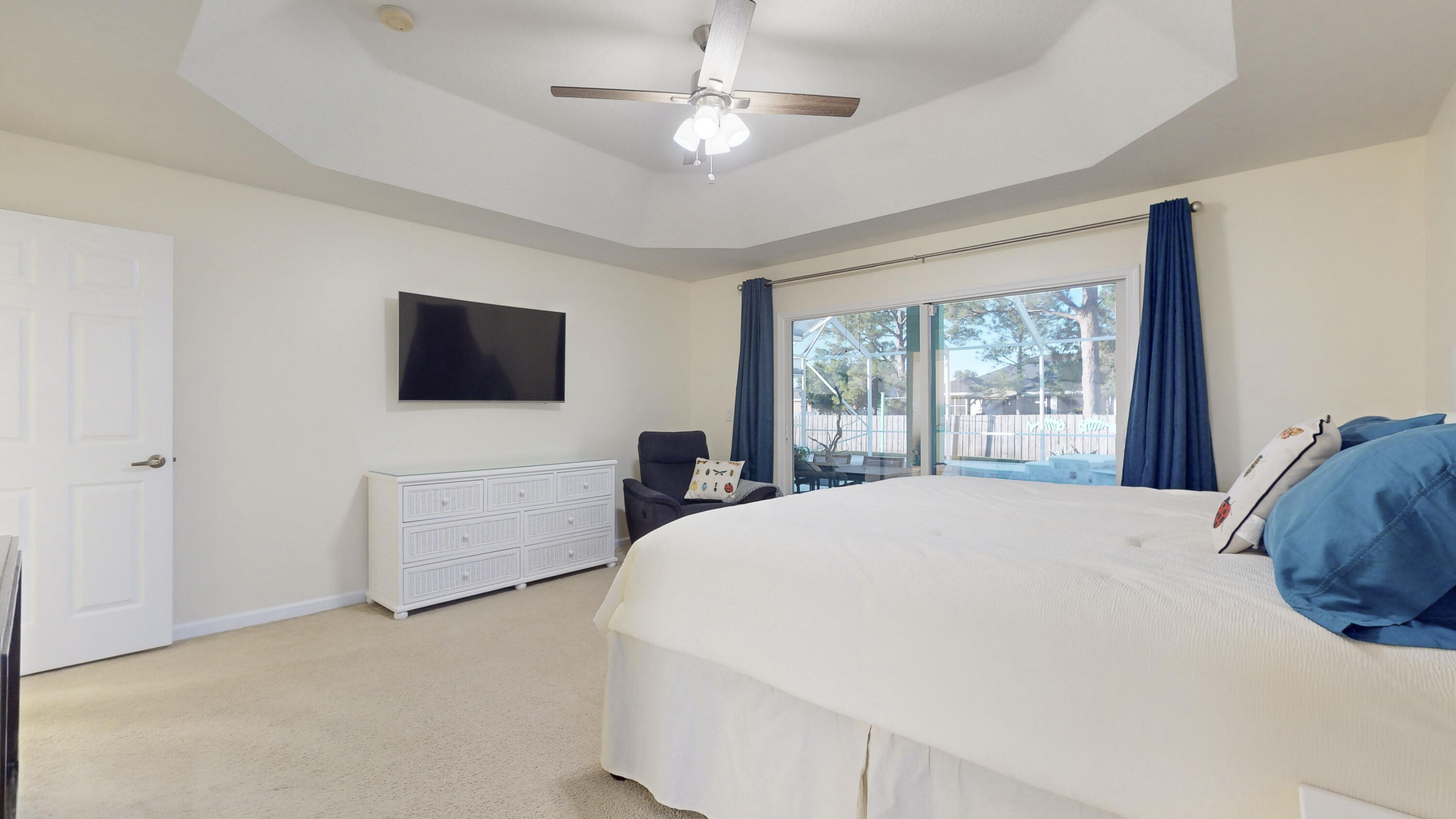 425 SW Dahled Avenue