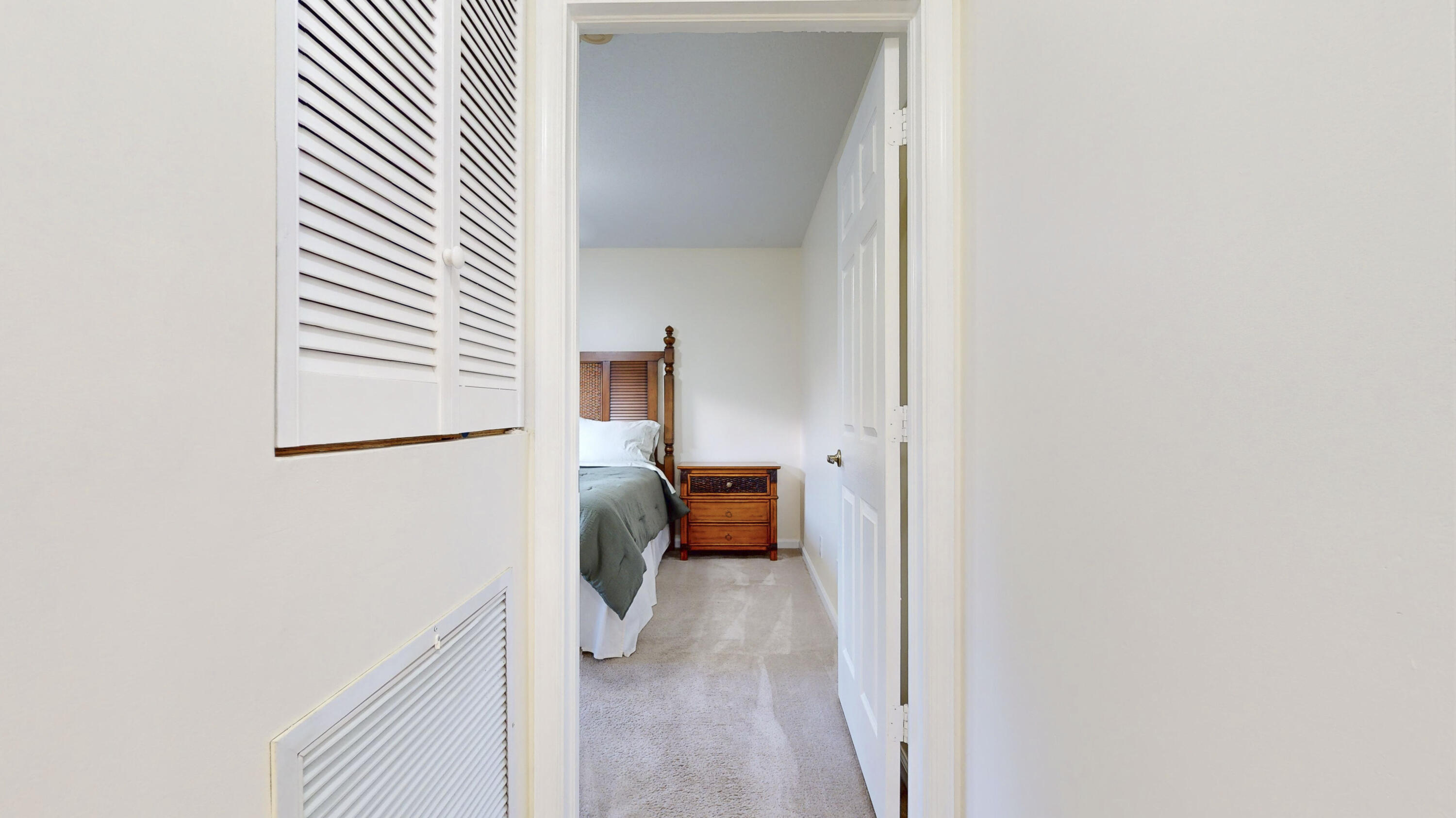 425 SW Dahled Avenue