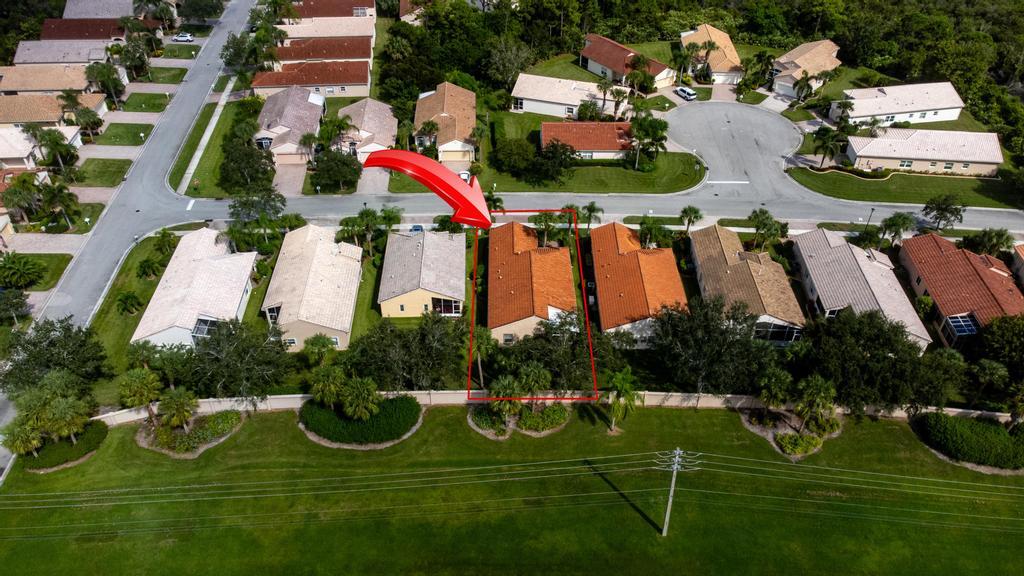 607 NW Whitfield Way