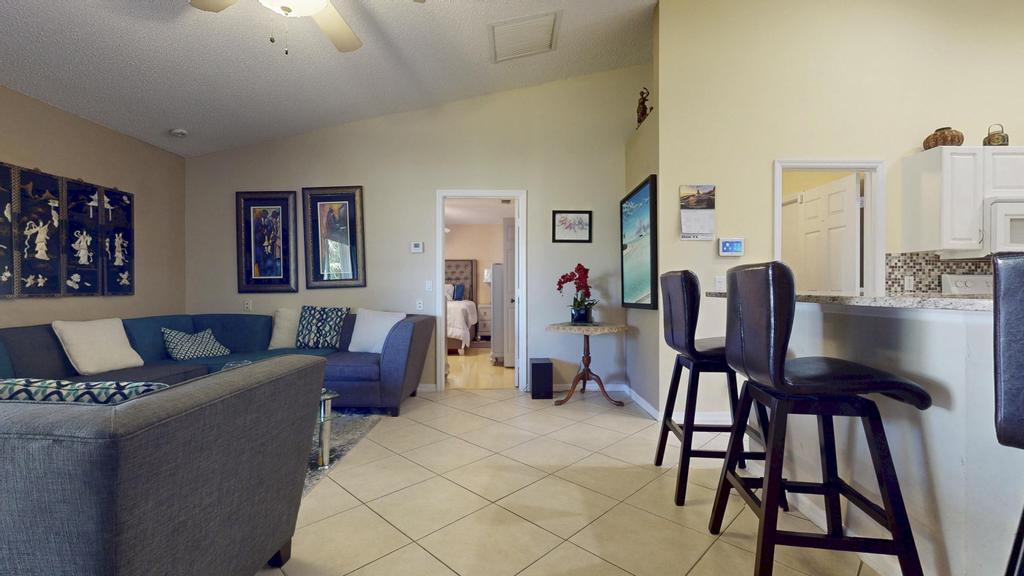 435 SW Ridgecrest Drive