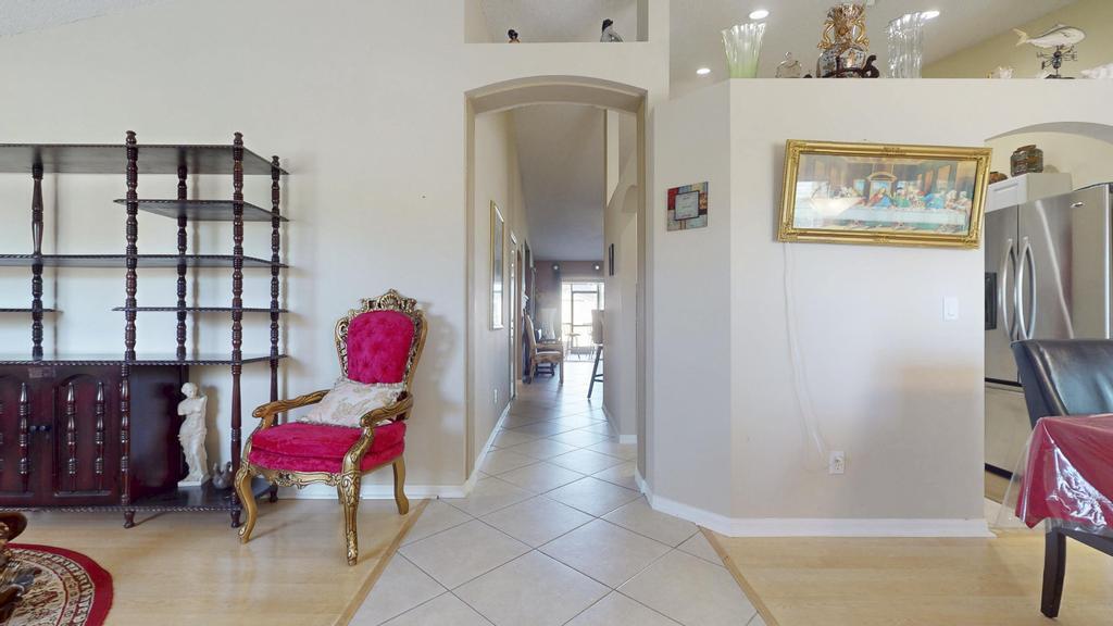435 SW Ridgecrest Drive