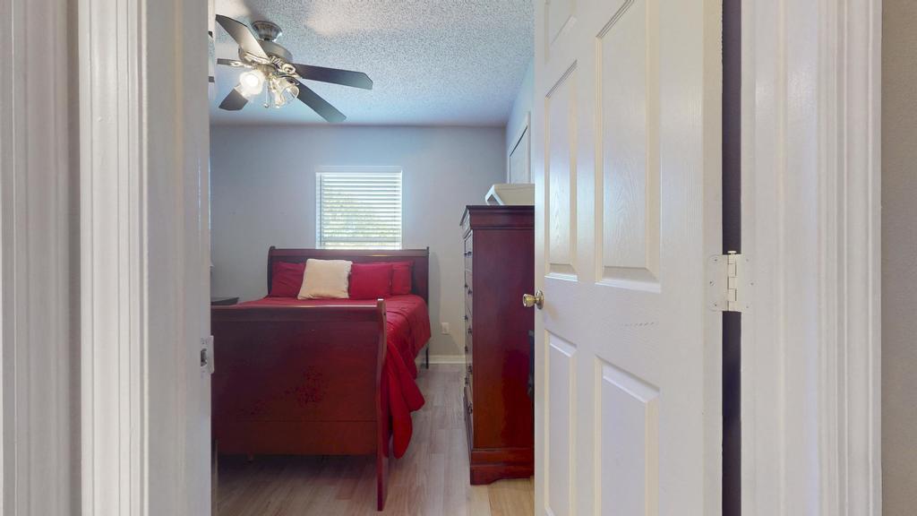 435 SW Ridgecrest Drive