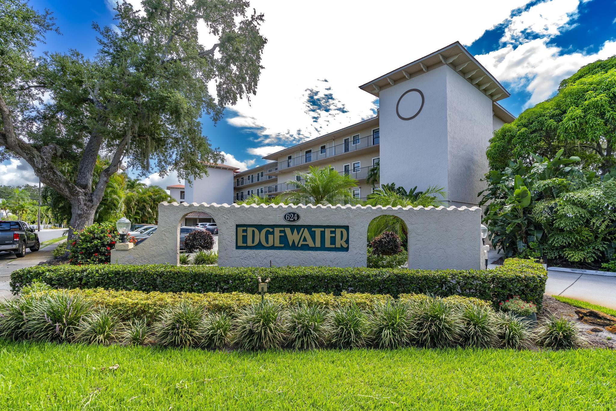624 SW St Lucie Crescent 302