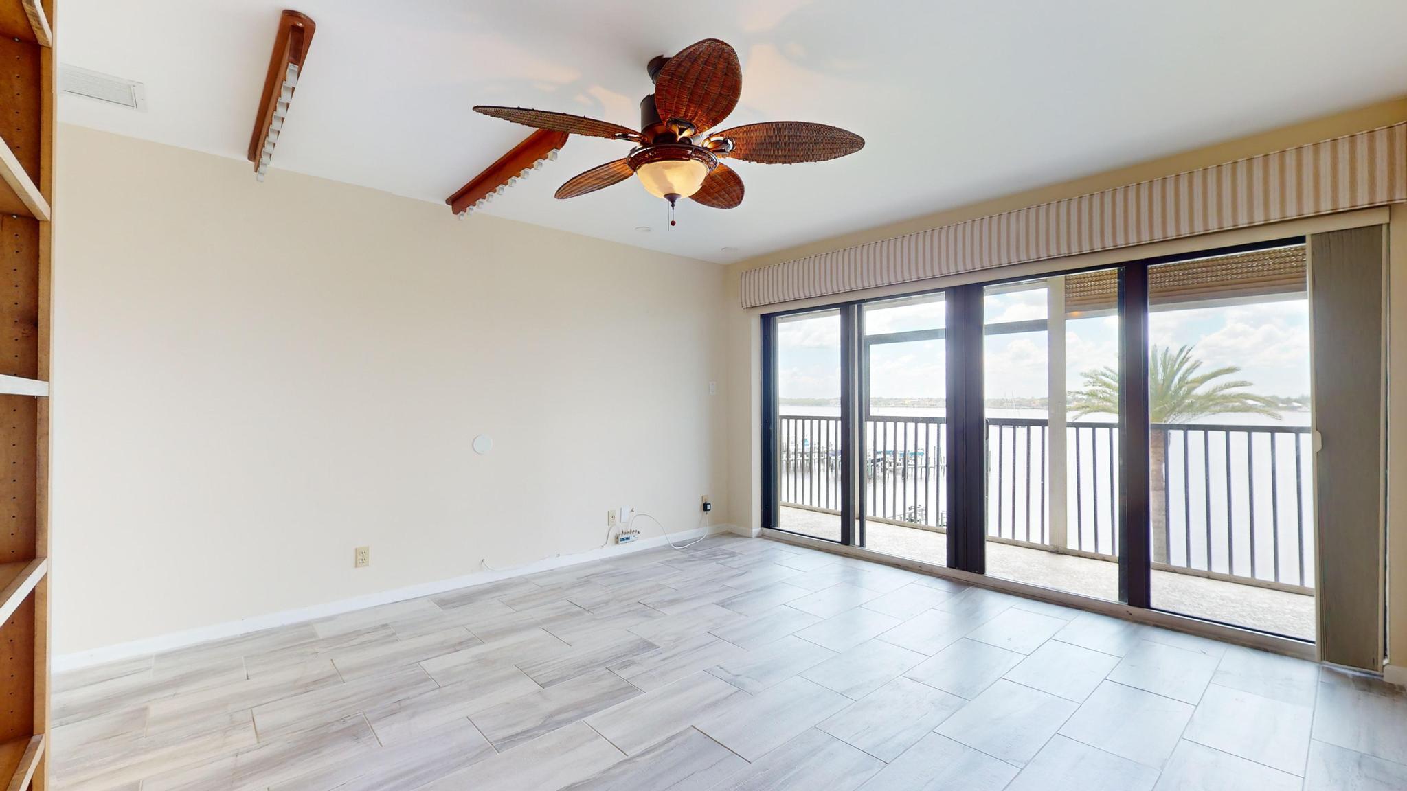 624 SW St Lucie Crescent 302