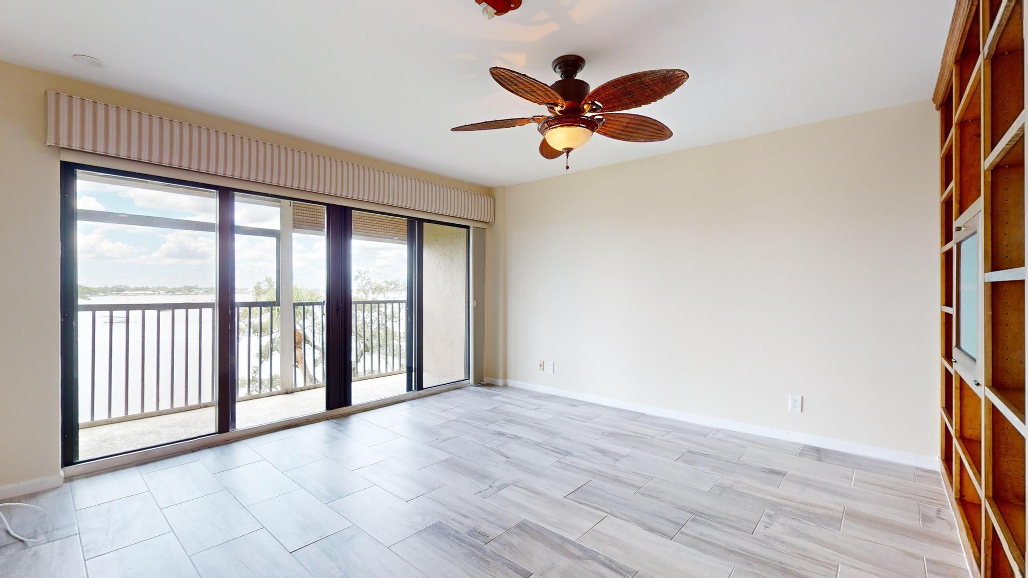 624 SW St Lucie Crescent 302