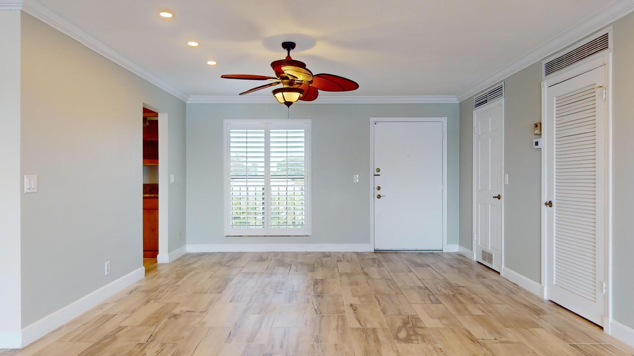 624 SW St Lucie Crescent 302