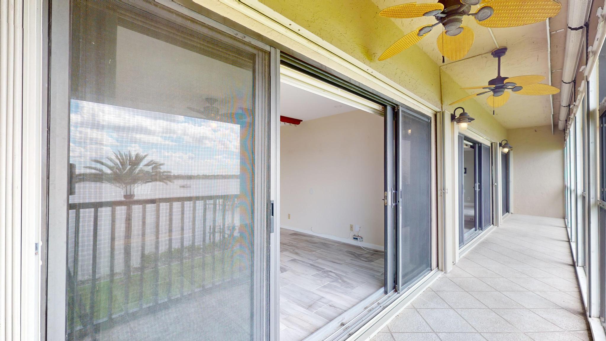 624 SW St Lucie Crescent 302
