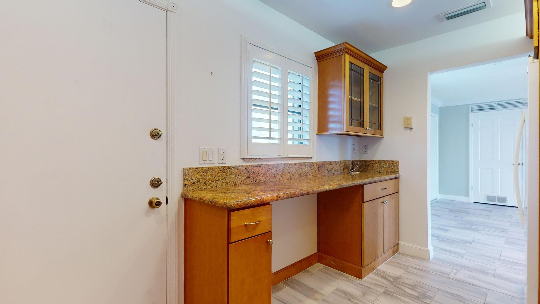 624 SW St Lucie Crescent 302