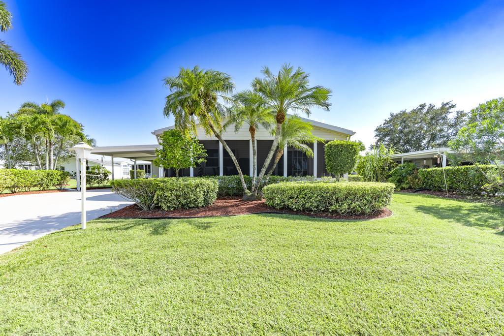 3115 Palm Warbler Court