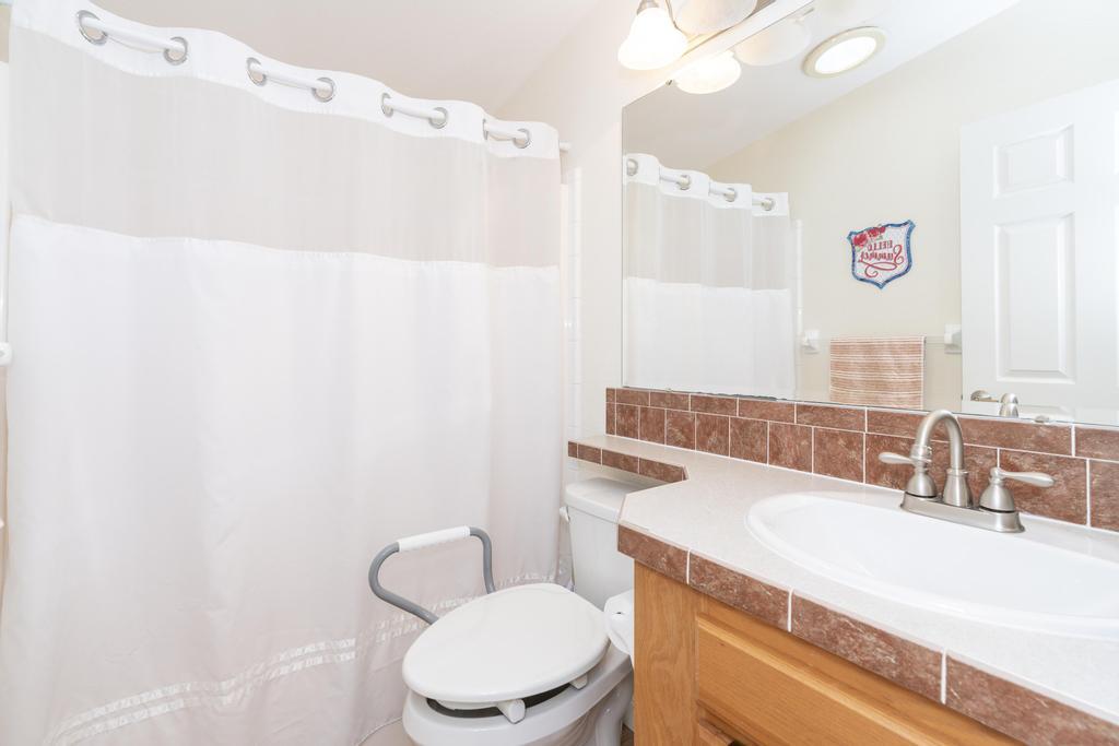 3115 Palm Warbler Court