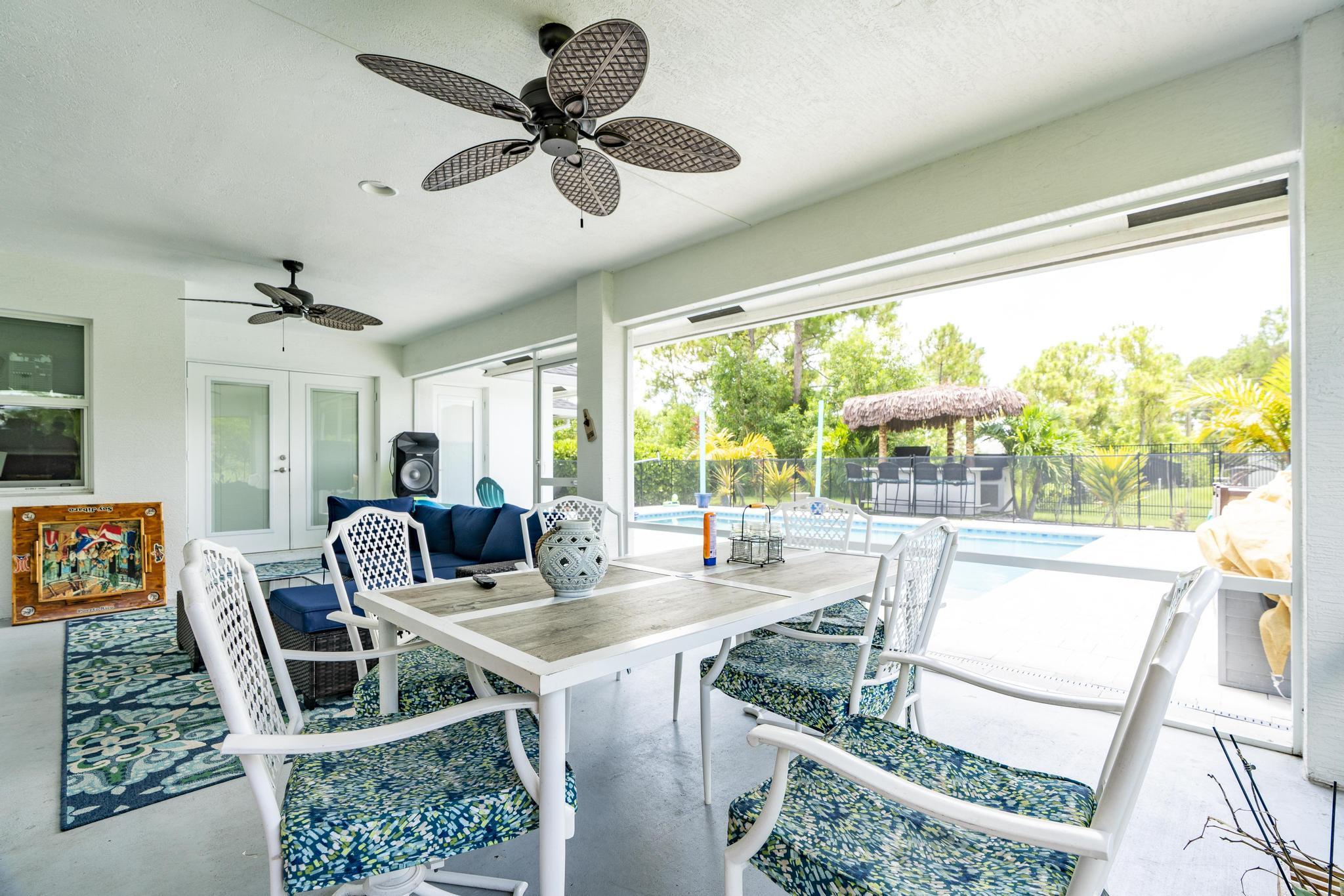 5810 NW Chesboro Terrace