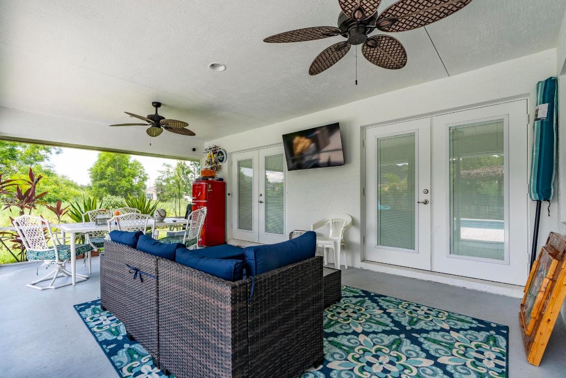 5810 NW Chesboro Terrace