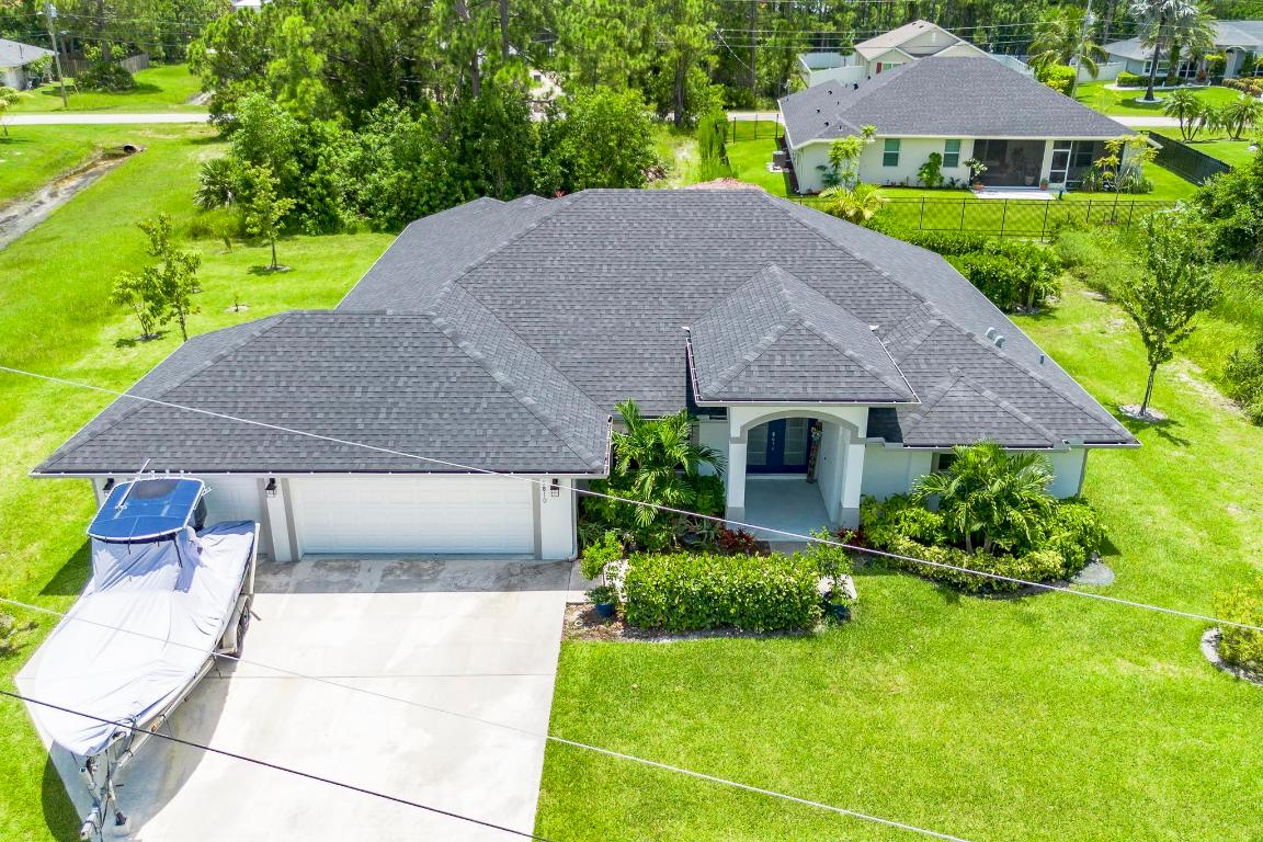 5810 NW Chesboro Terrace