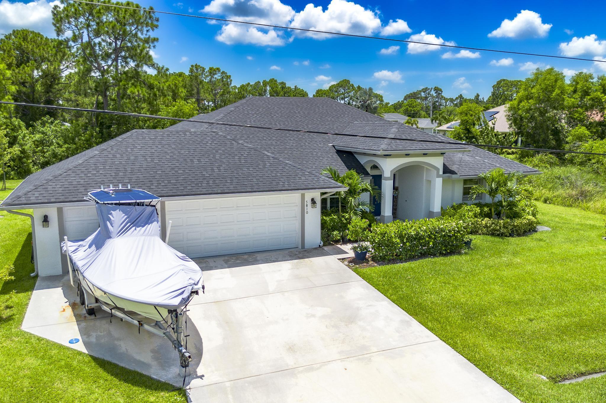 5810 NW Chesboro Terrace