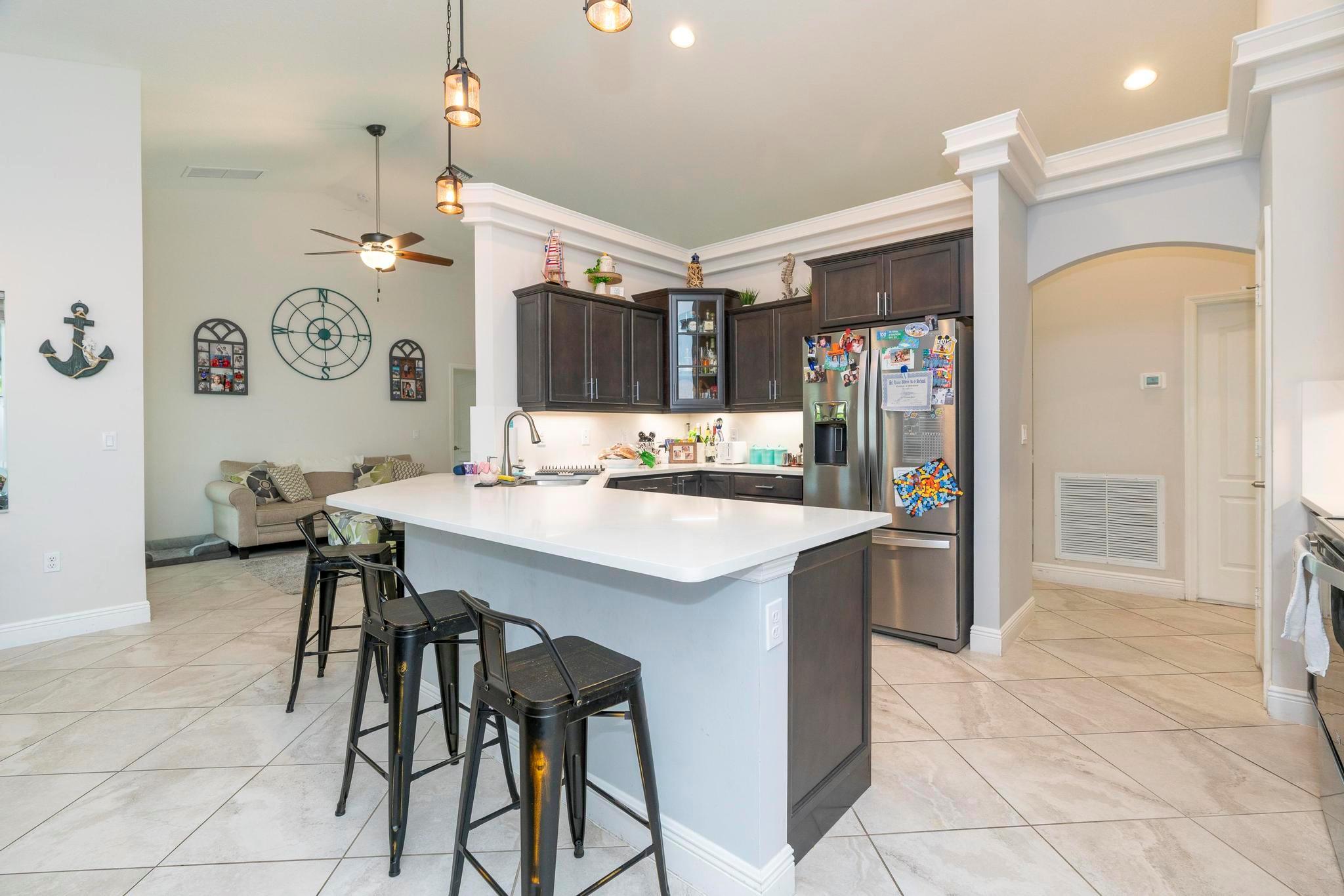 5810 NW Chesboro Terrace