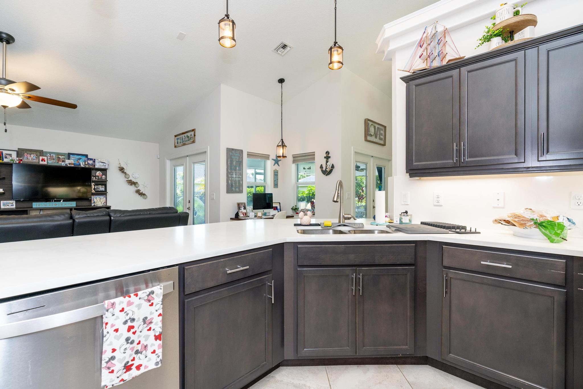 5810 NW Chesboro Terrace